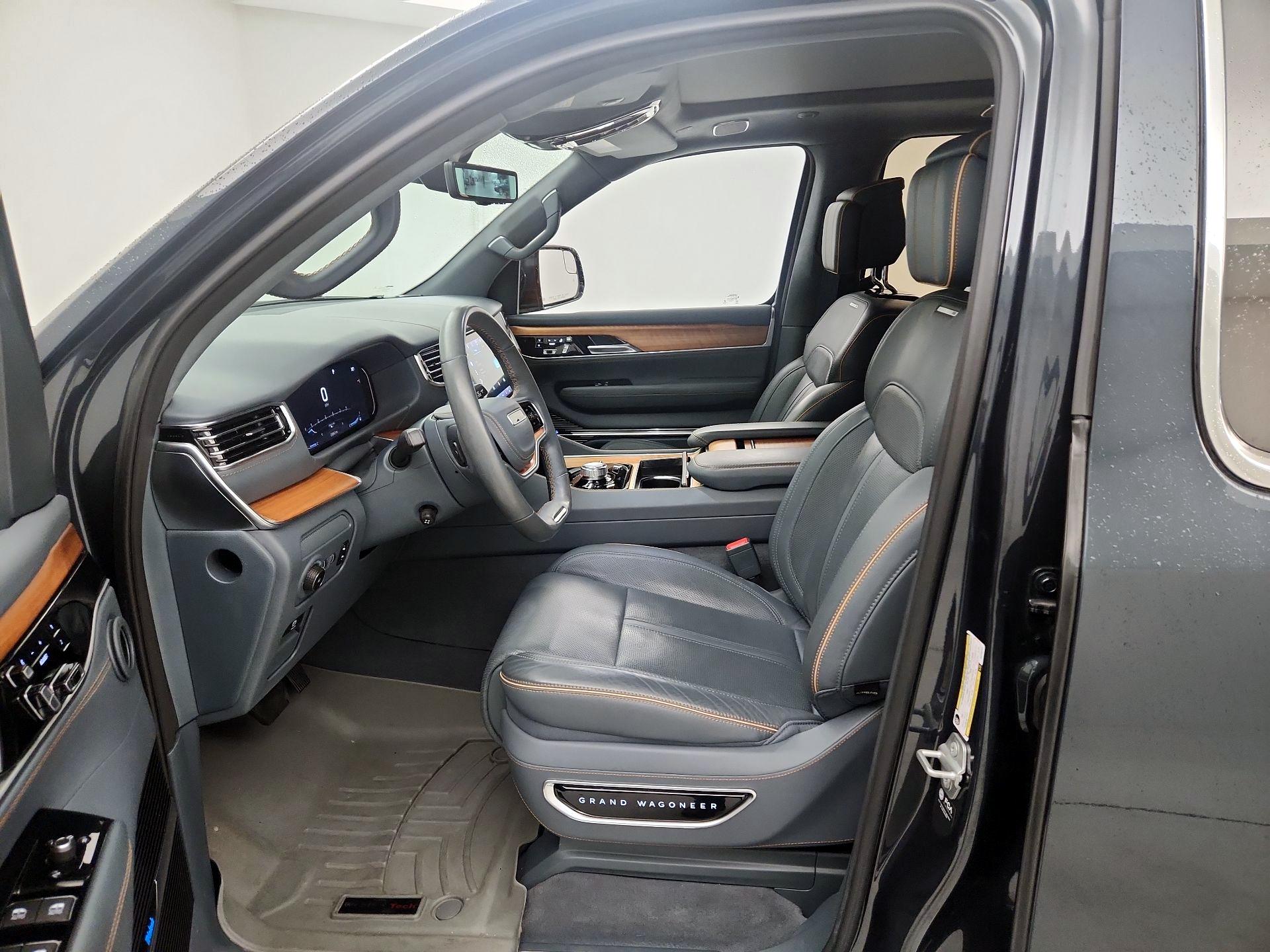 Thumbnail: 2022 Jeep Grand Wagoneer - 11