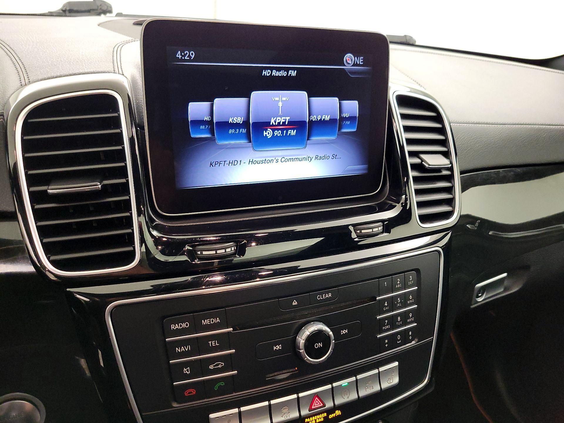 Thumbnail: 2019 Mercedes-Benz GLE - 16