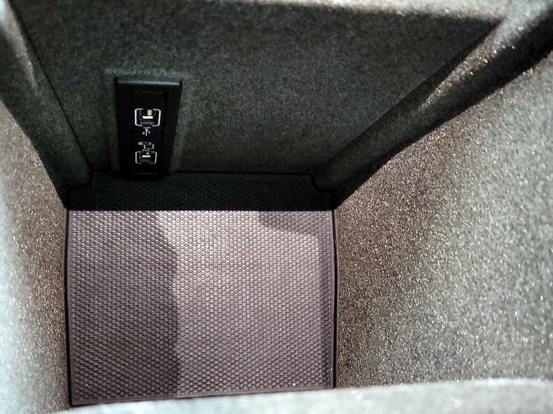 Thumbnail: 2019 Mercedes-Benz GLE - 19