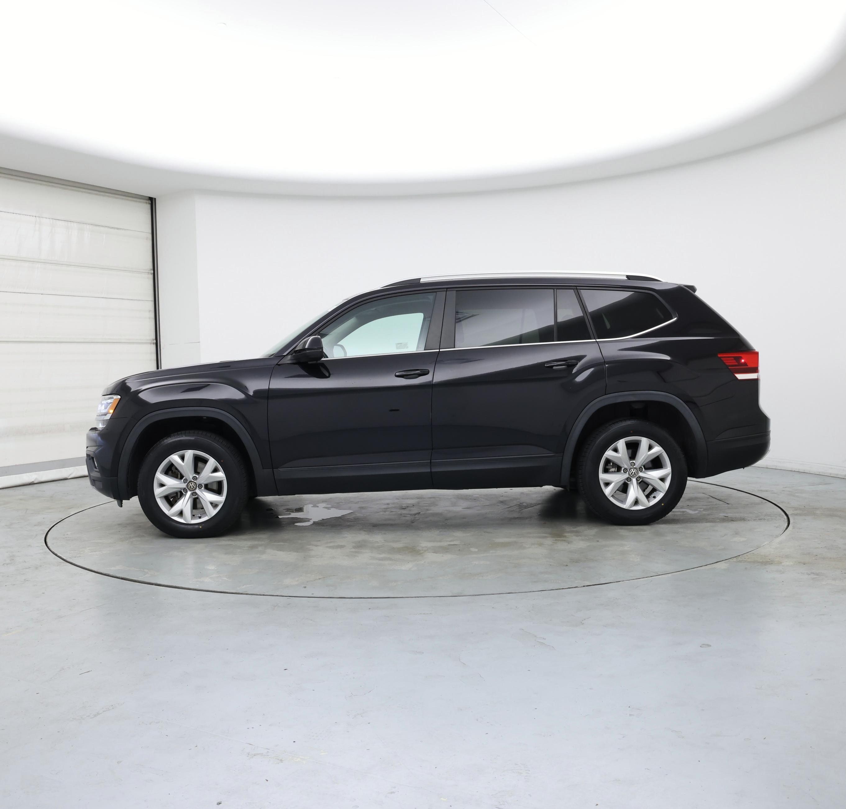 Thumbnail: 2019 Volkswagen Atlas - 3