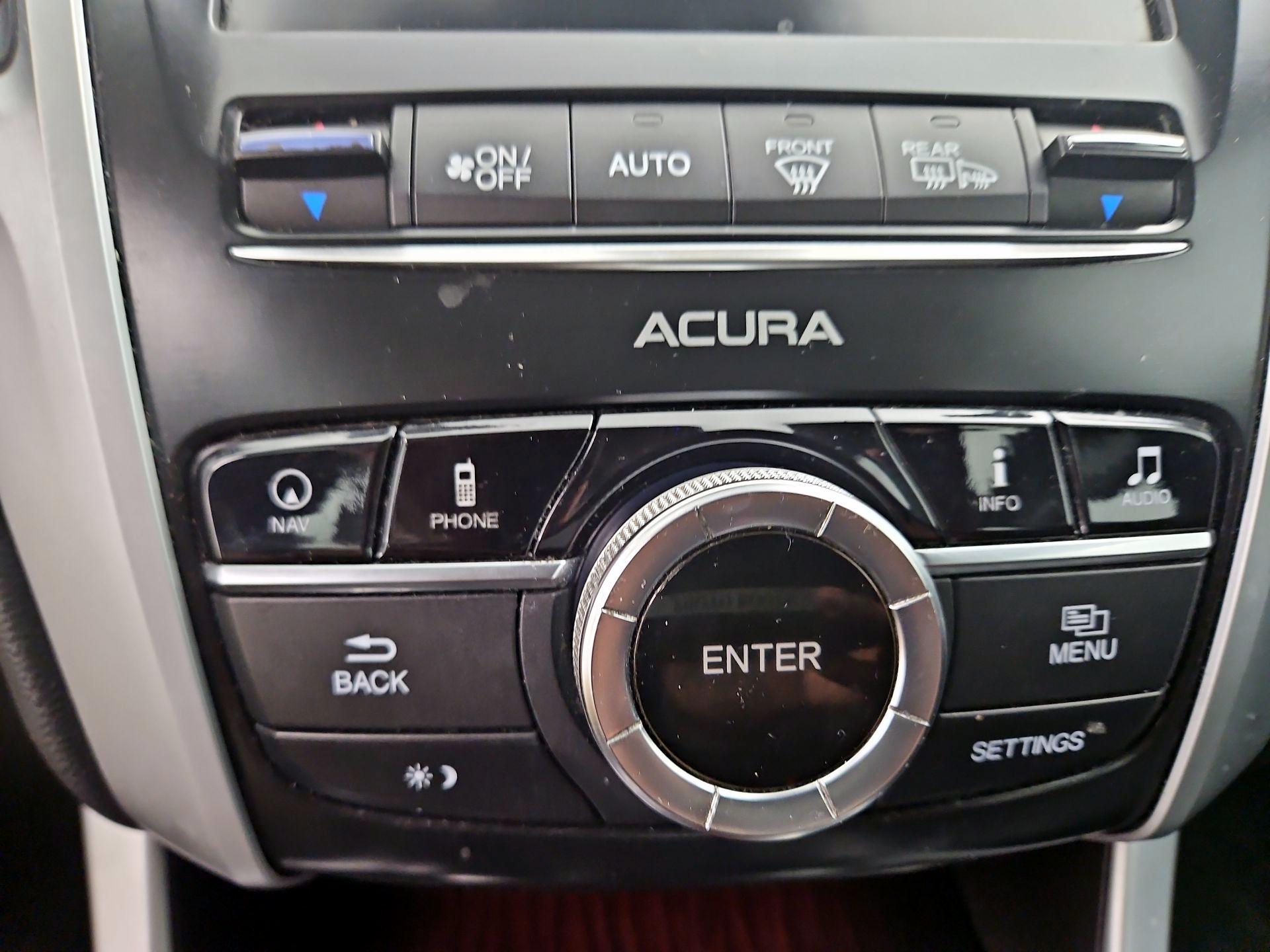 Thumbnail: 2015 Acura TLX - 16