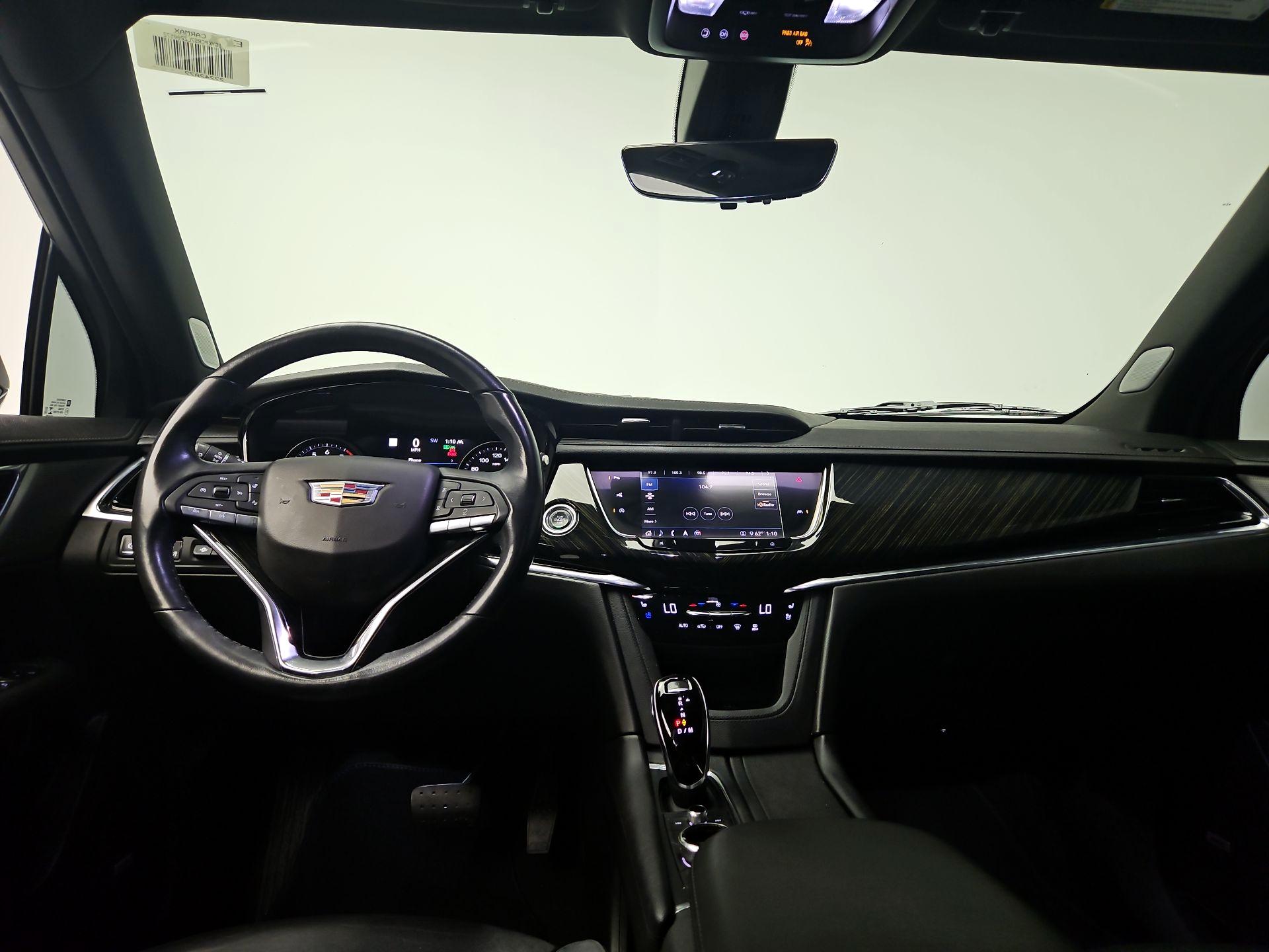 Thumbnail: 2020 Cadillac XT6 - 9