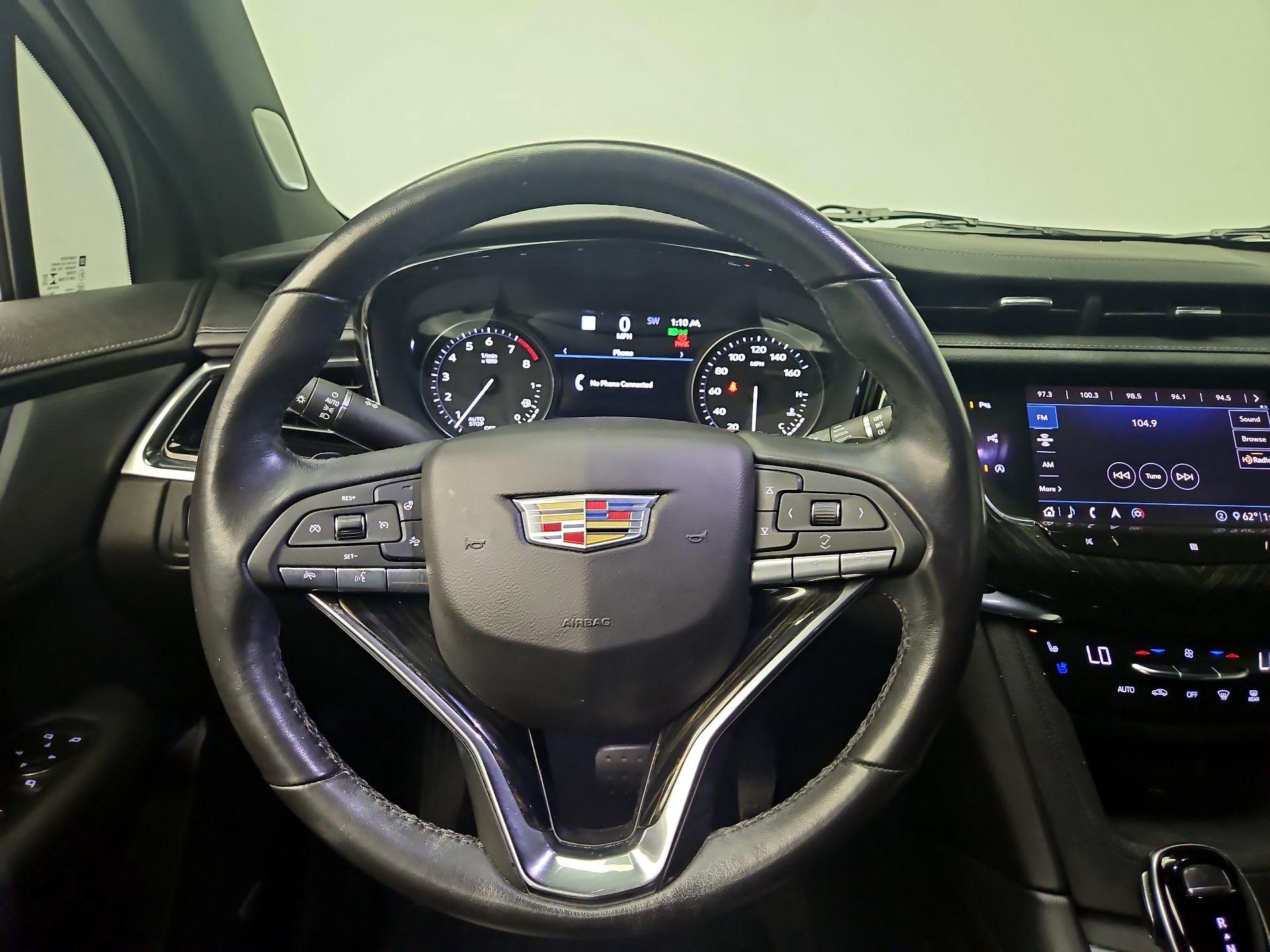 Thumbnail: 2020 Cadillac XT6 - 10