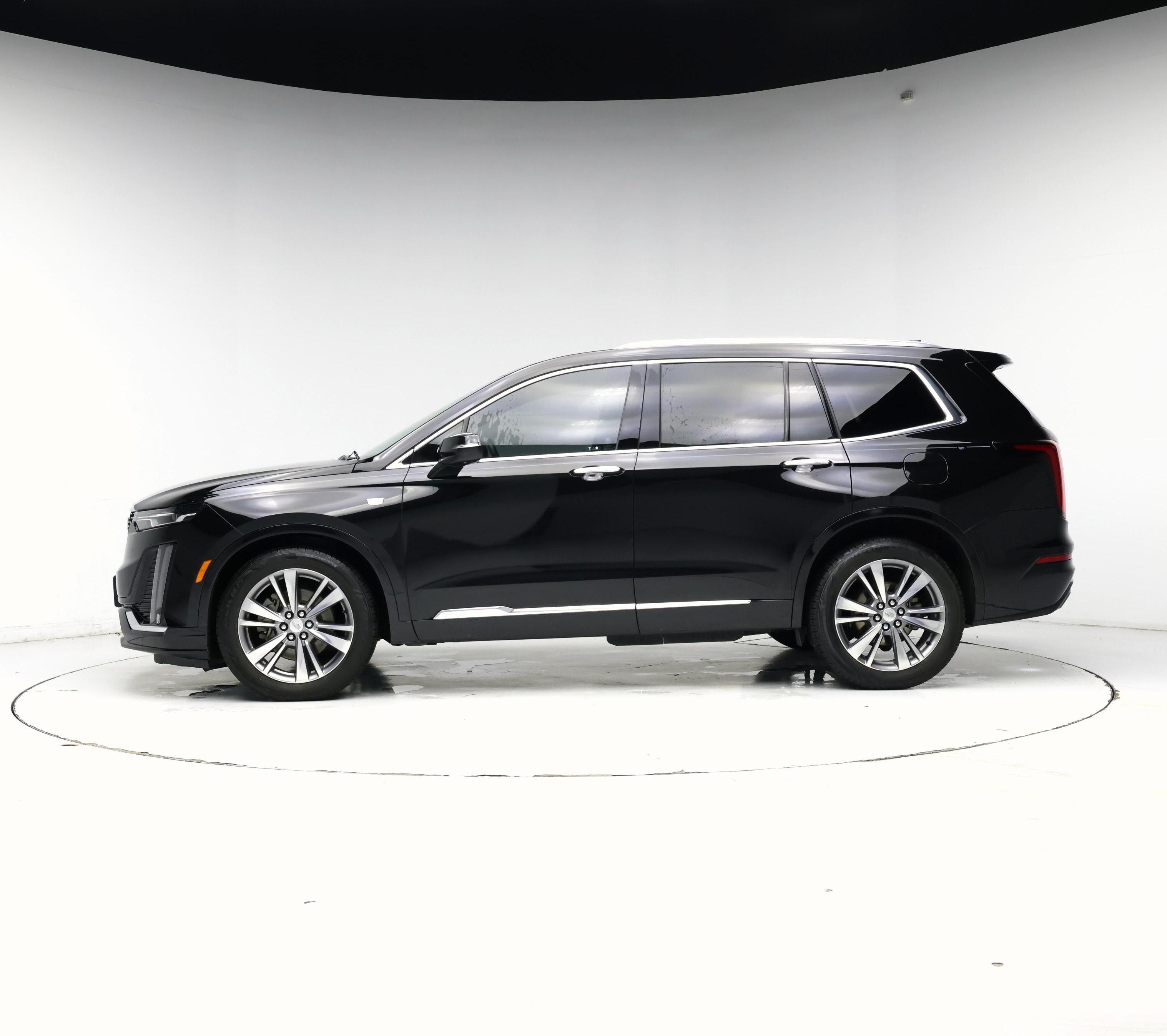 Thumbnail: 2020 Cadillac XT6 - 3