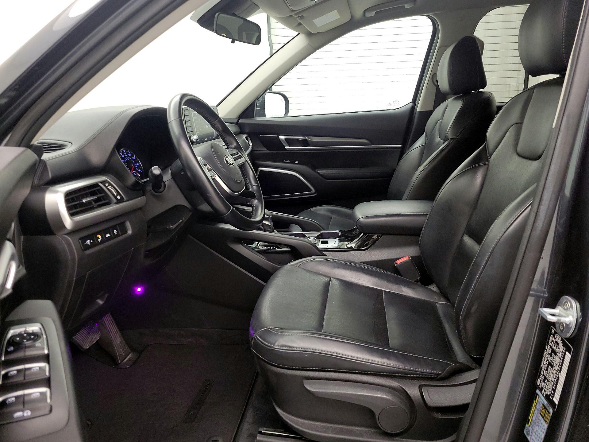 Thumbnail: 2020 Kia Telluride - 11