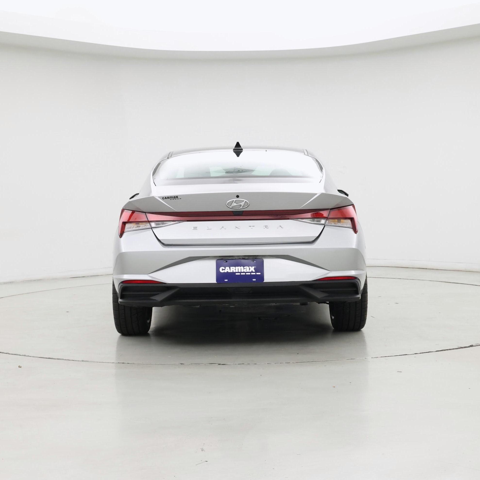 Thumbnail: 2023 Hyundai Elantra - 6