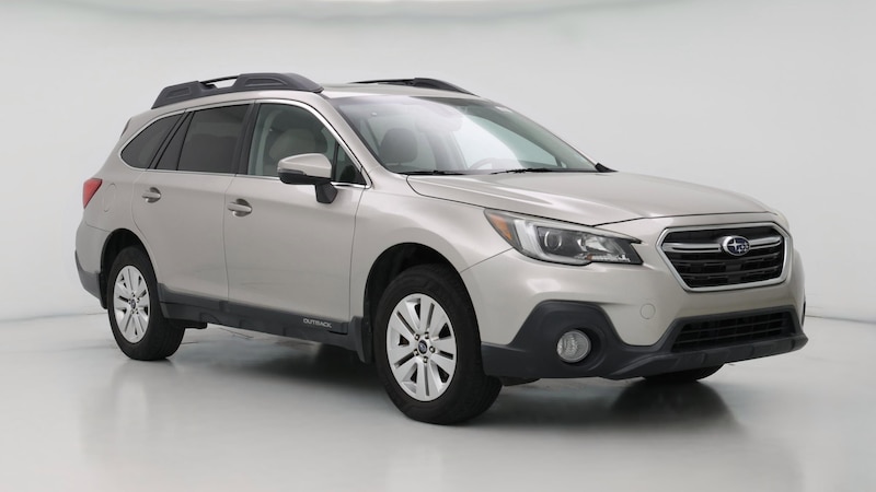 2018 Subaru Outback Premium Hero Image