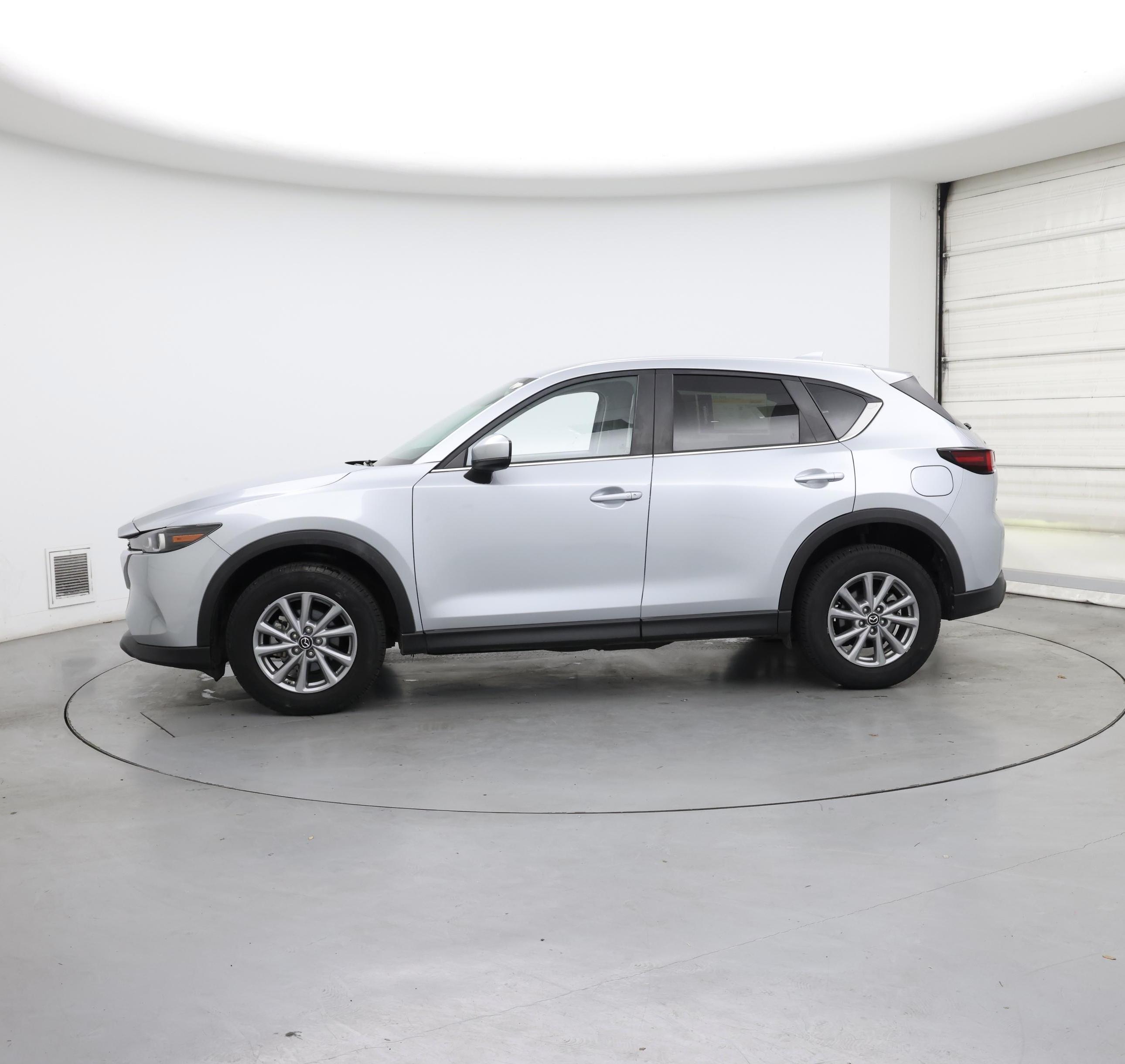 Thumbnail: 2023 Mazda CX-5 - 3
