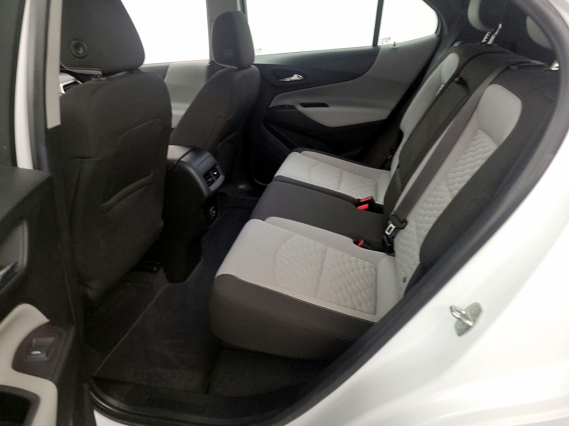 Thumbnail: 2020 Chevrolet Equinox - 18