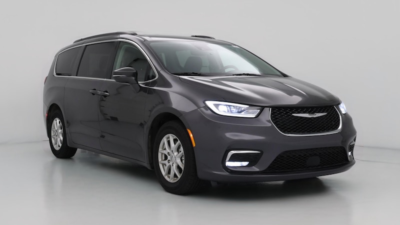 2022 Chrysler Pacifica Touring L Hero Image