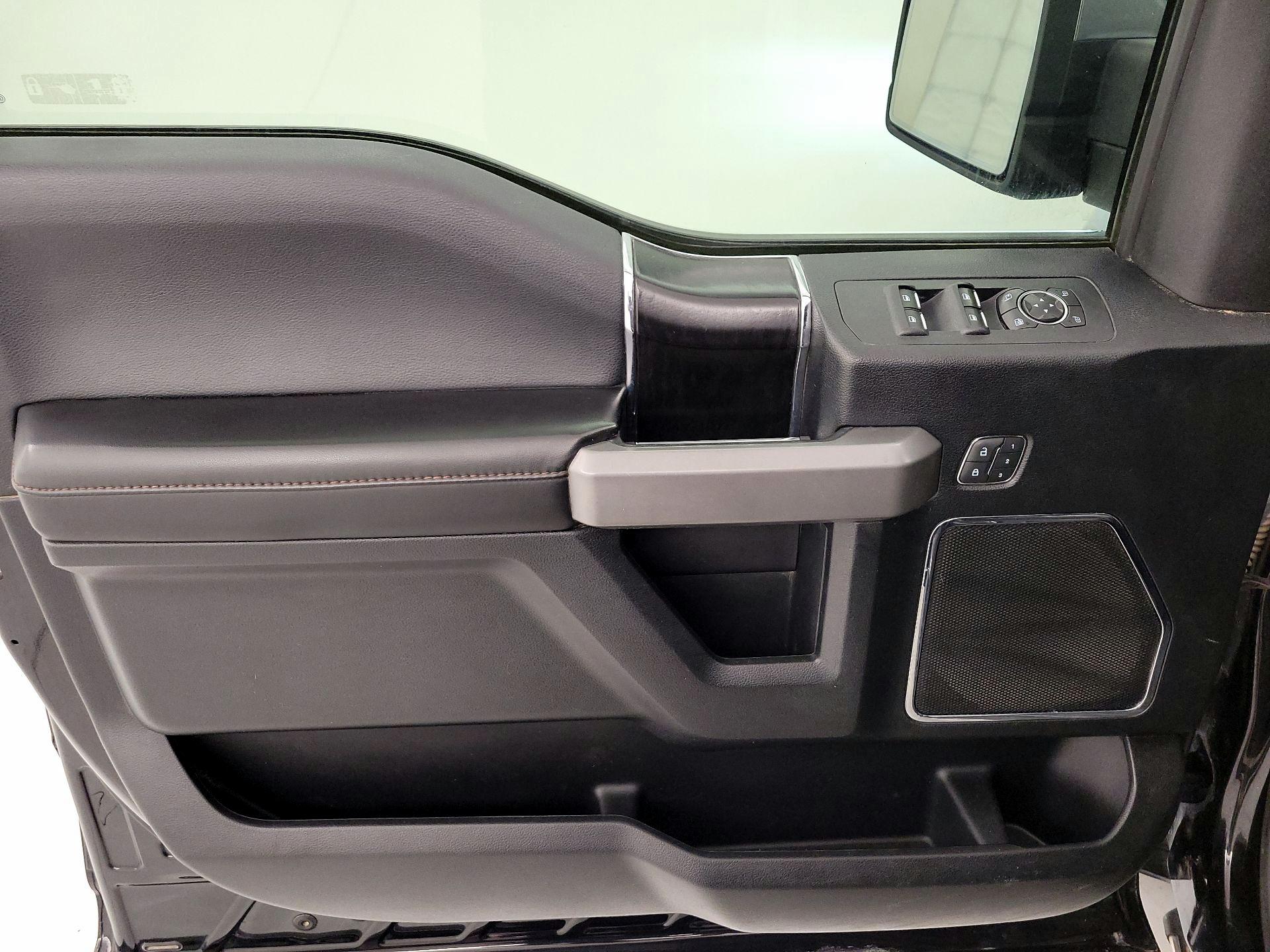 Thumbnail: 2018 Ford F-150 - 12