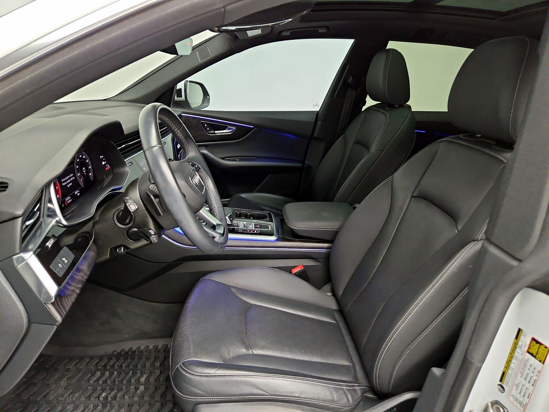 Thumbnail: 2021 Audi Q8 - 11