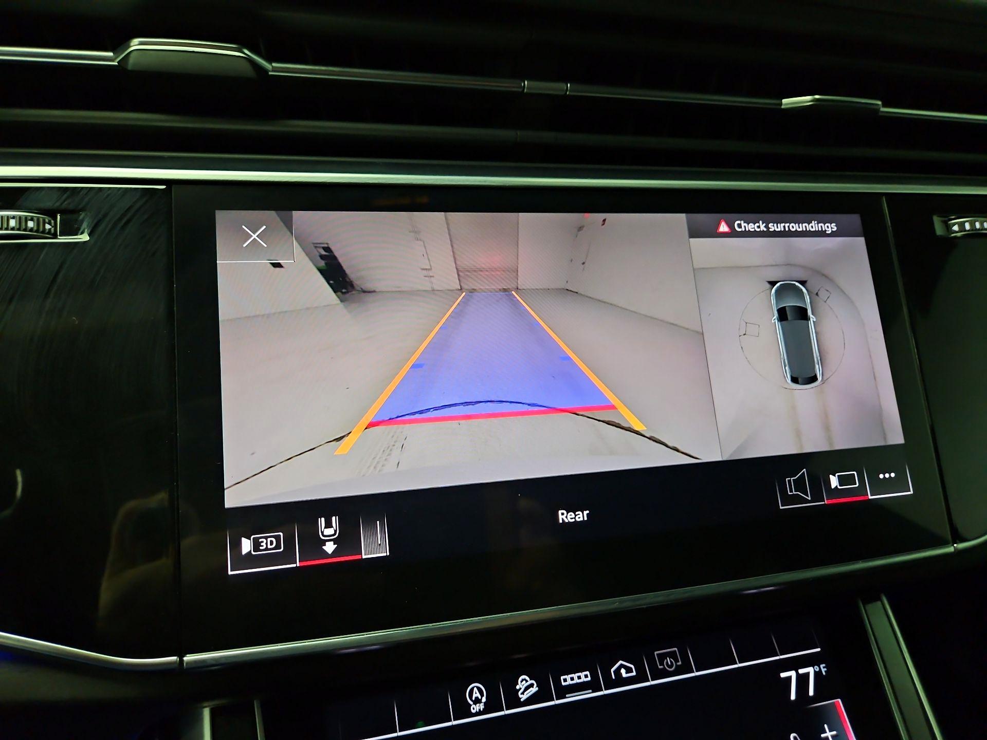 Thumbnail: 2021 Audi Q8 - 15