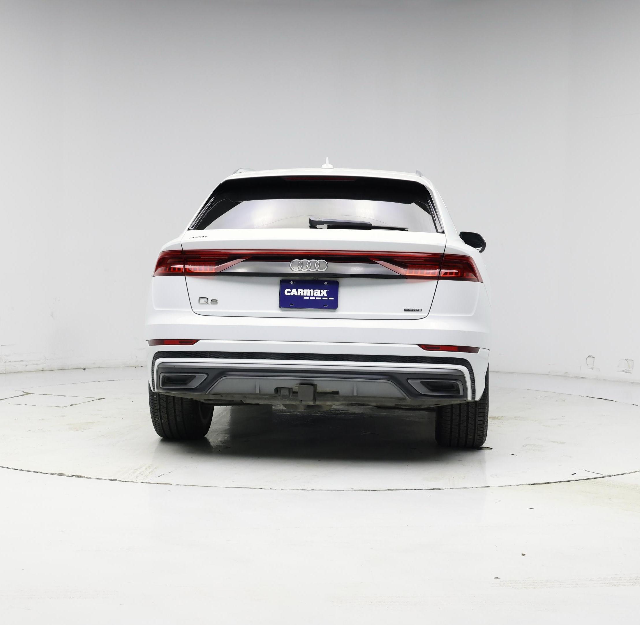 Thumbnail: 2021 Audi Q8 - 6