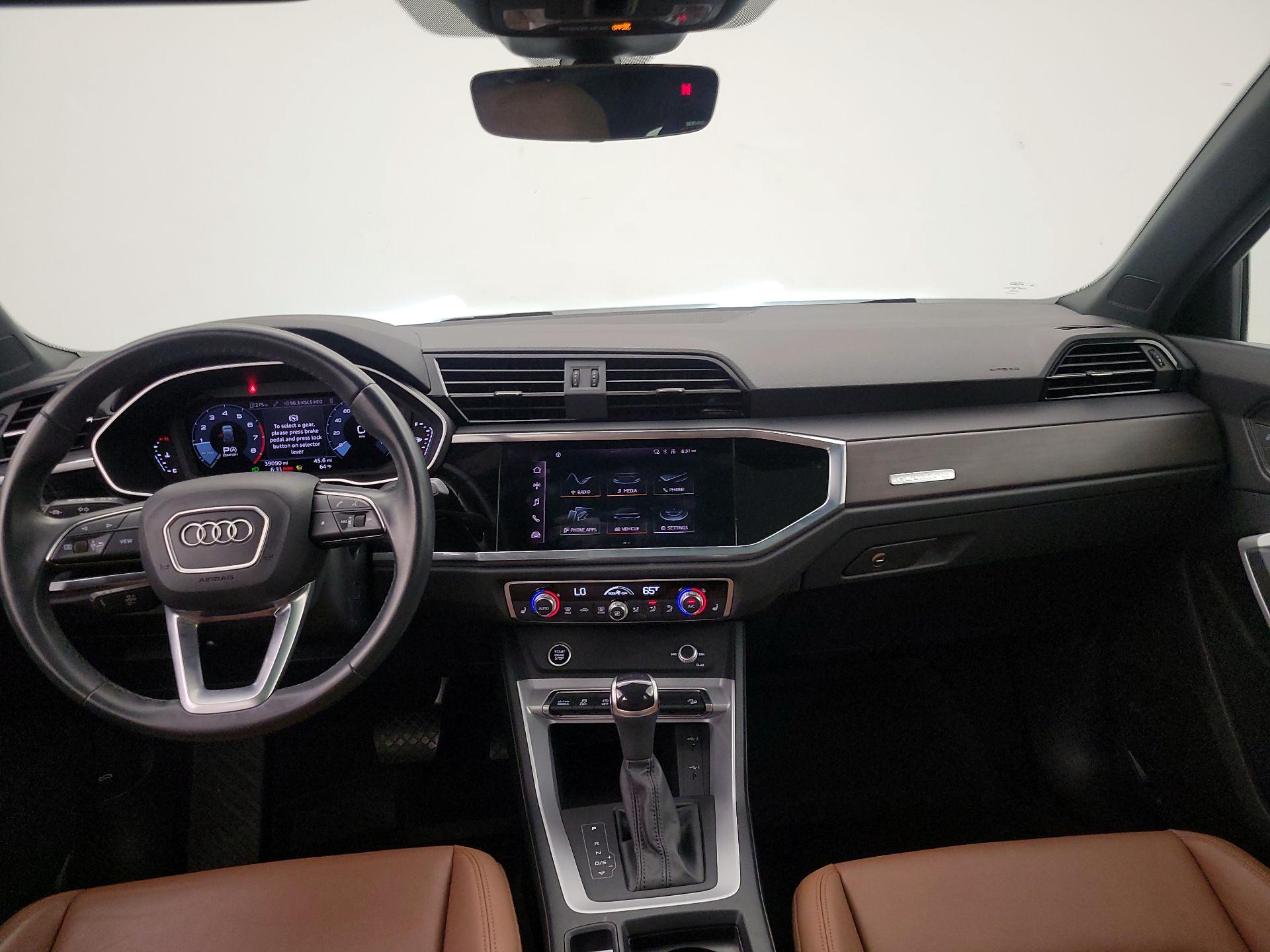 Thumbnail: 2022 Audi Q3 - 9