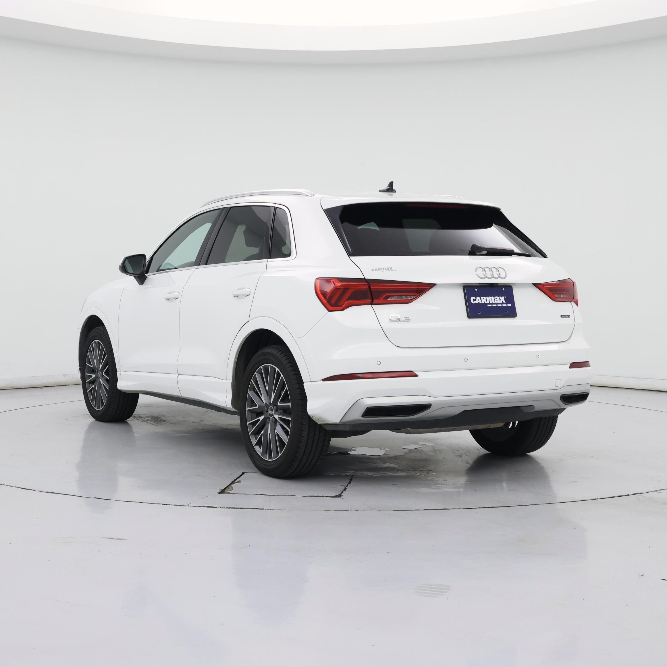 Thumbnail: 2022 Audi Q3 - 2