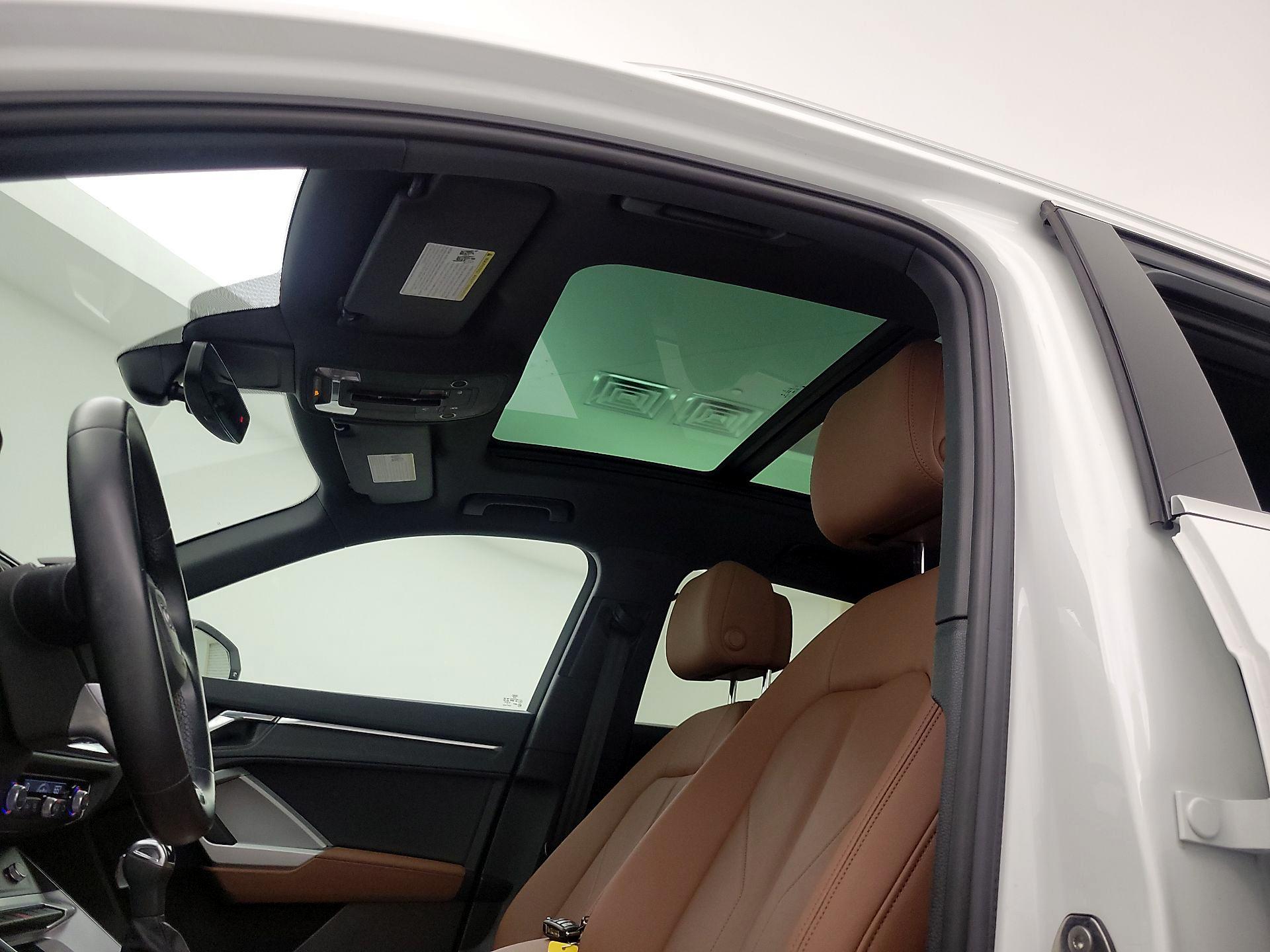Thumbnail: 2022 Audi Q3 - 19