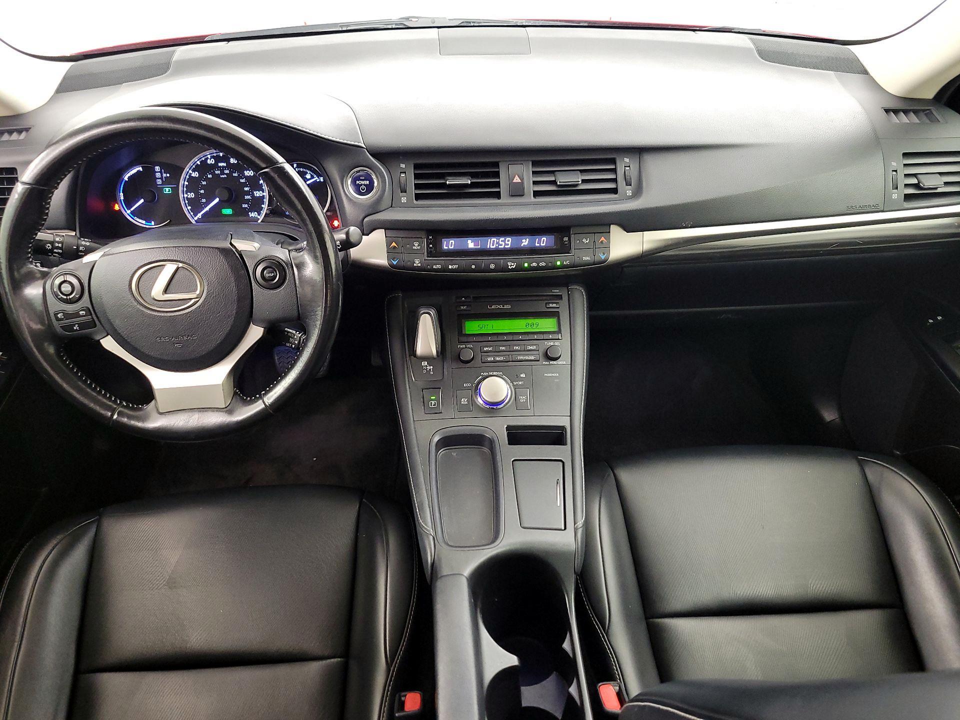 Thumbnail: 2017 Lexus CT - 9
