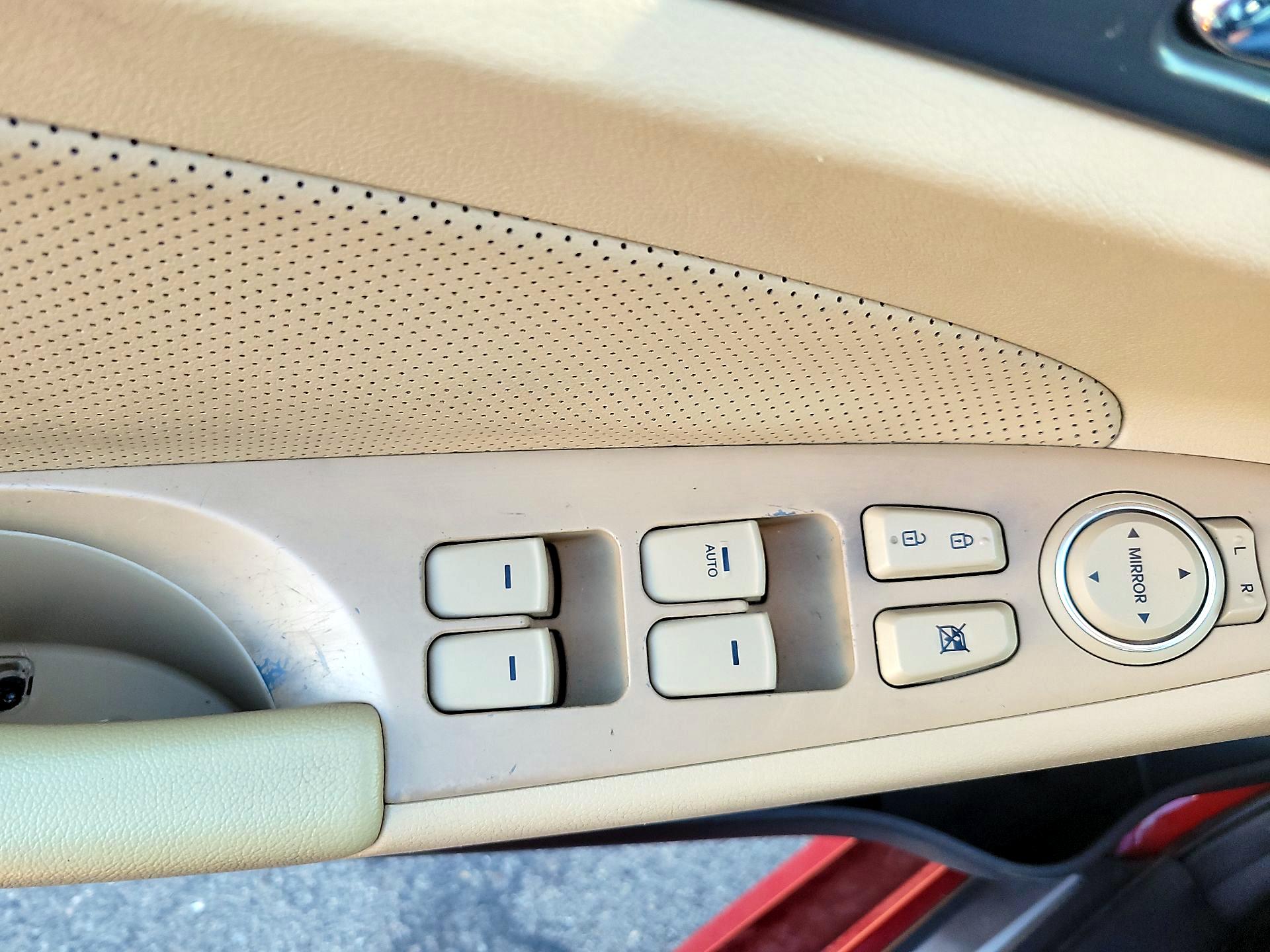 Thumbnail: 2015 Hyundai Sonata - 10