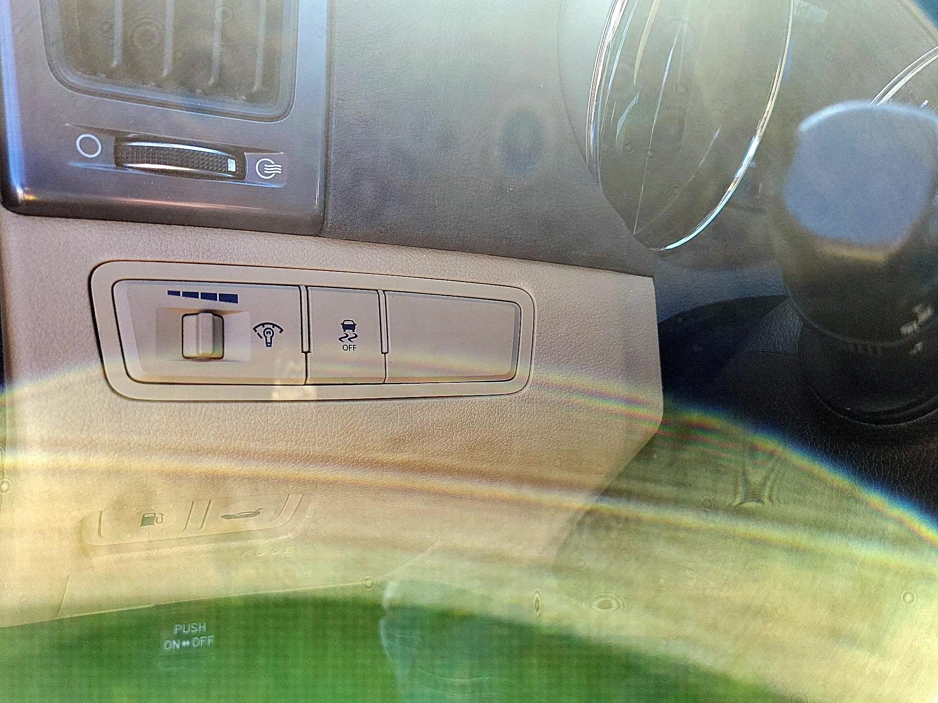 Thumbnail: 2015 Hyundai Sonata - 11