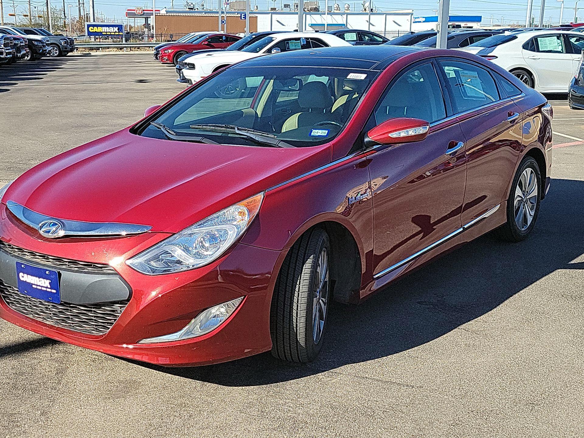 Thumbnail: 2015 Hyundai Sonata - 3