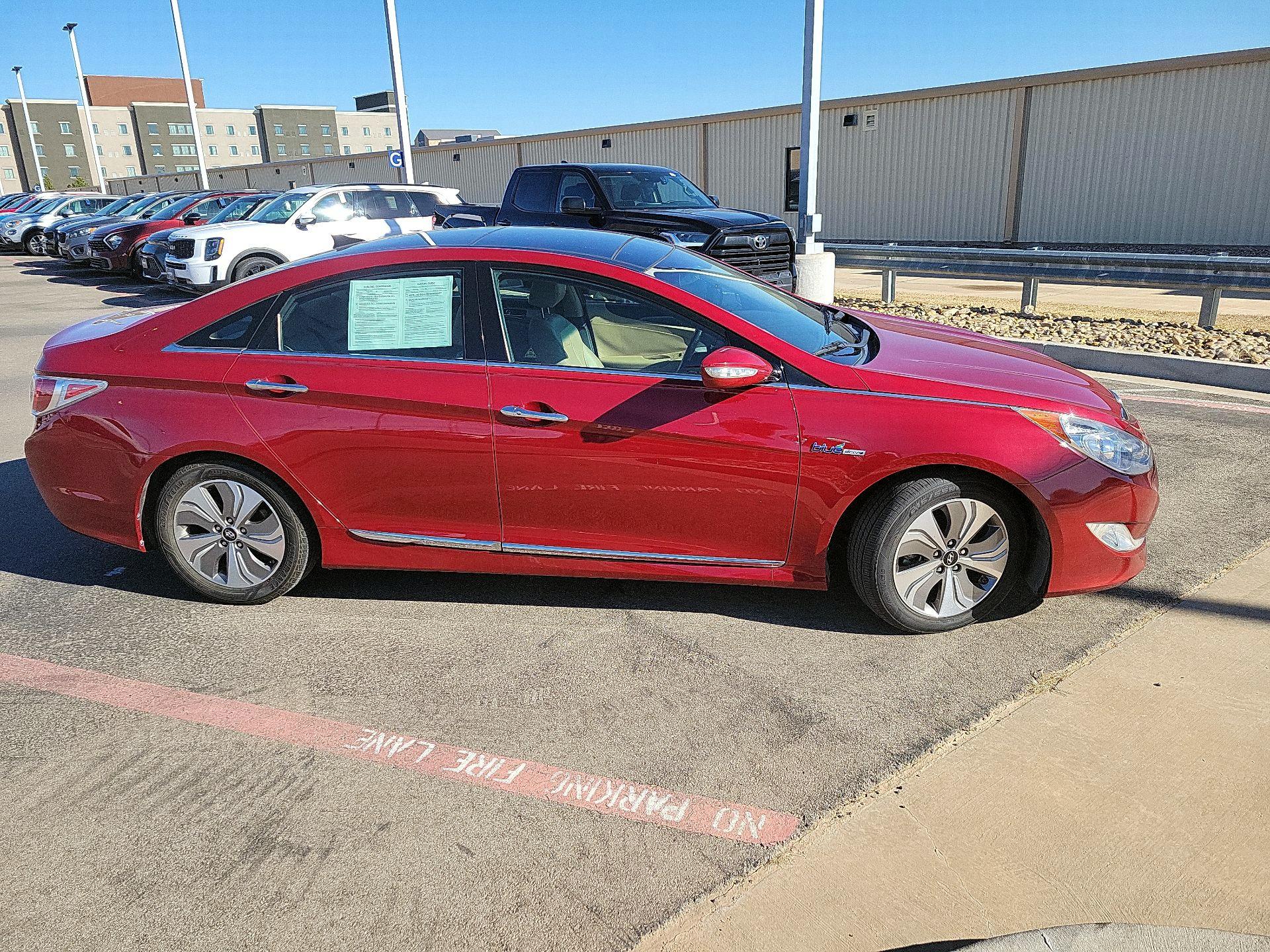 Thumbnail: 2015 Hyundai Sonata - 4