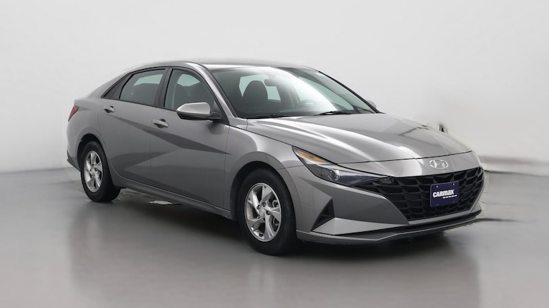 2021 Hyundai Elantra SE Hero Image