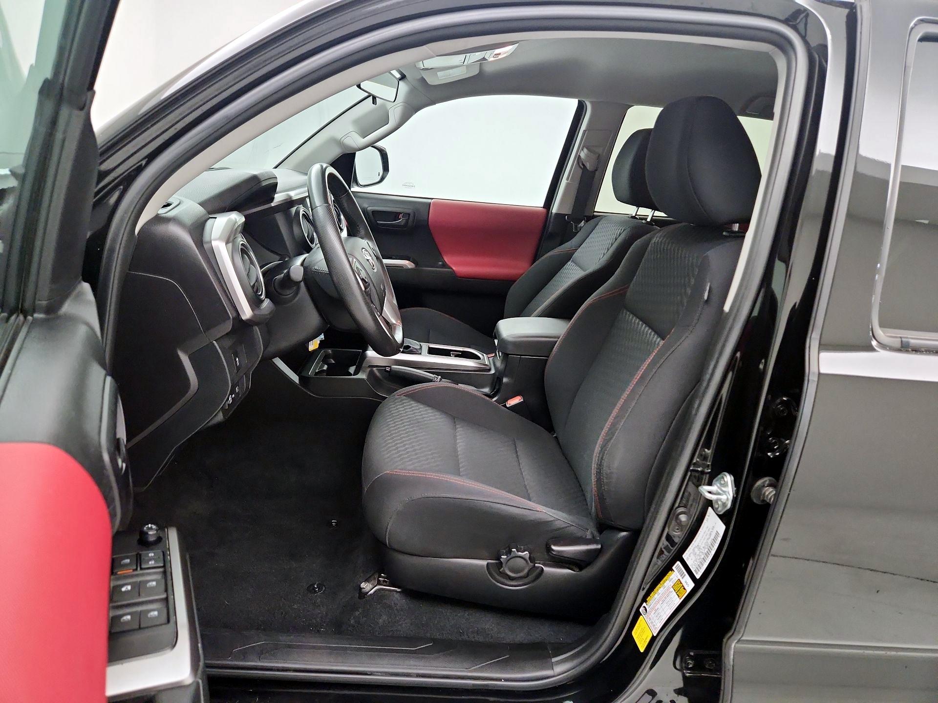 Thumbnail: 2023 Toyota Tacoma - 11