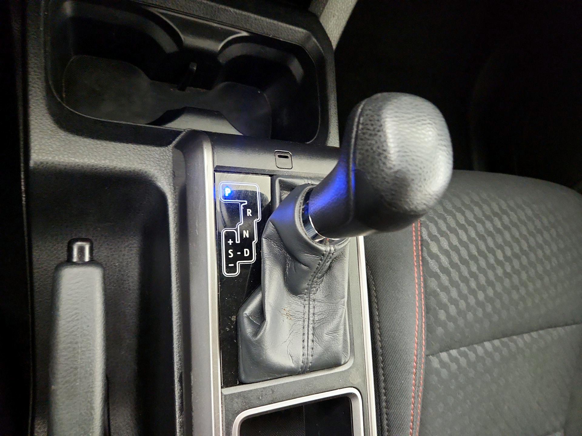 Thumbnail: 2023 Toyota Tacoma - 15