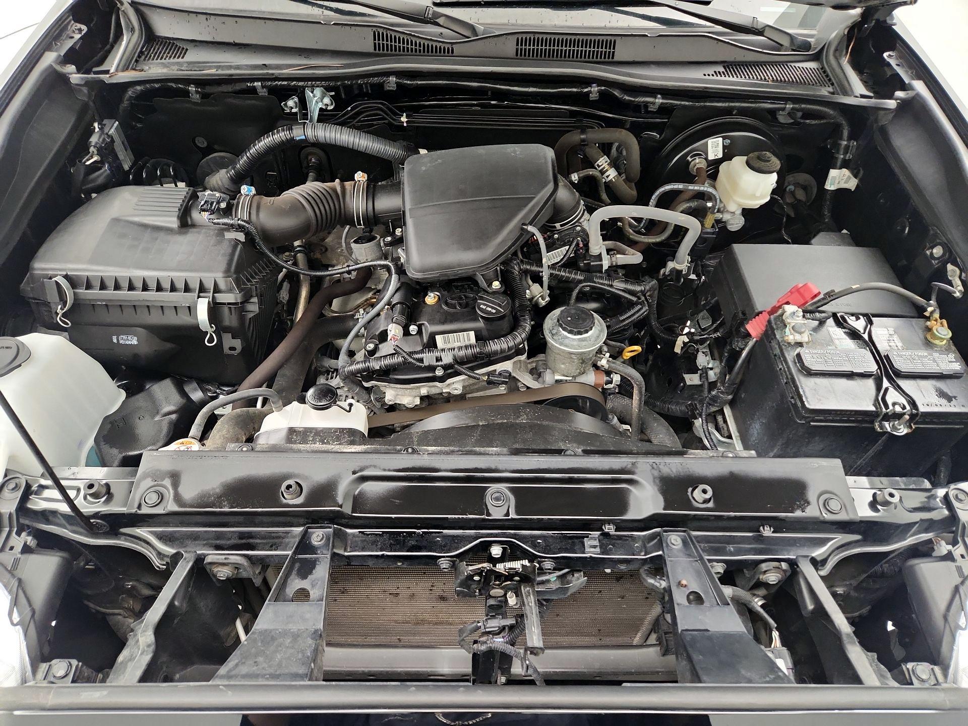 Thumbnail: 2023 Toyota Tacoma - 17