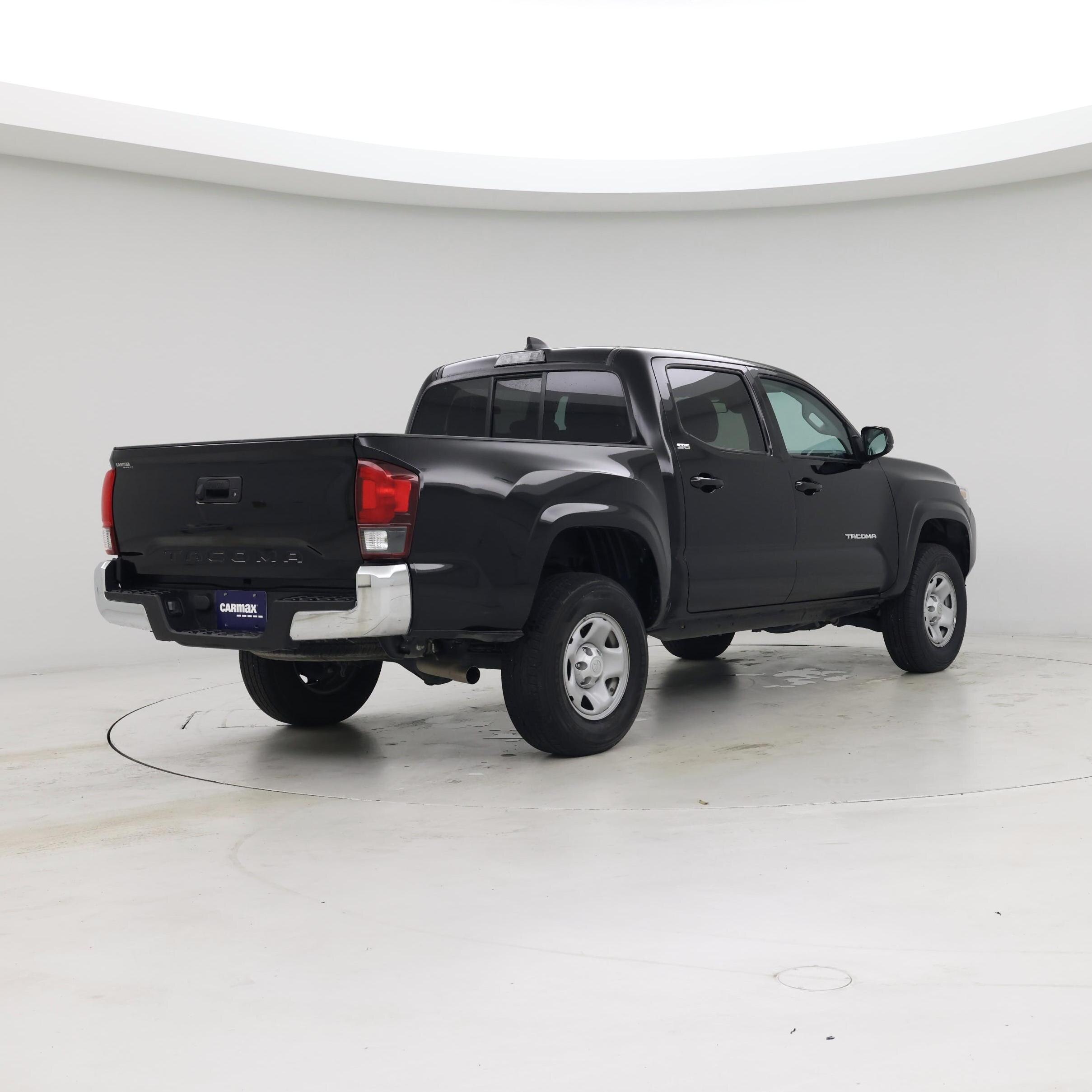 Thumbnail: 2023 Toyota Tacoma - 8