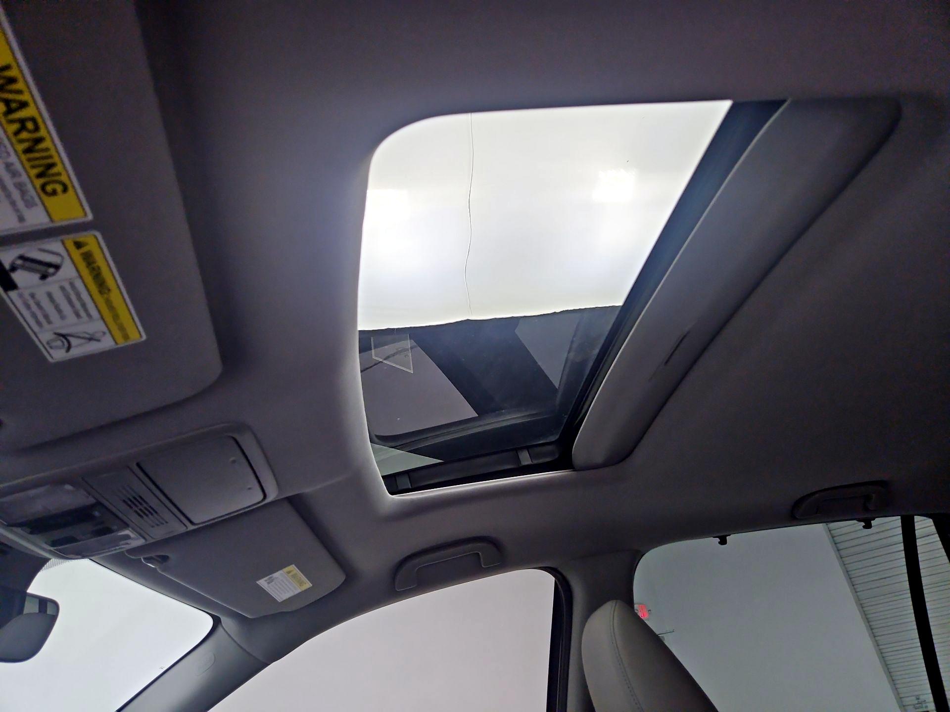 Thumbnail: 2021 Honda Pilot - 19
