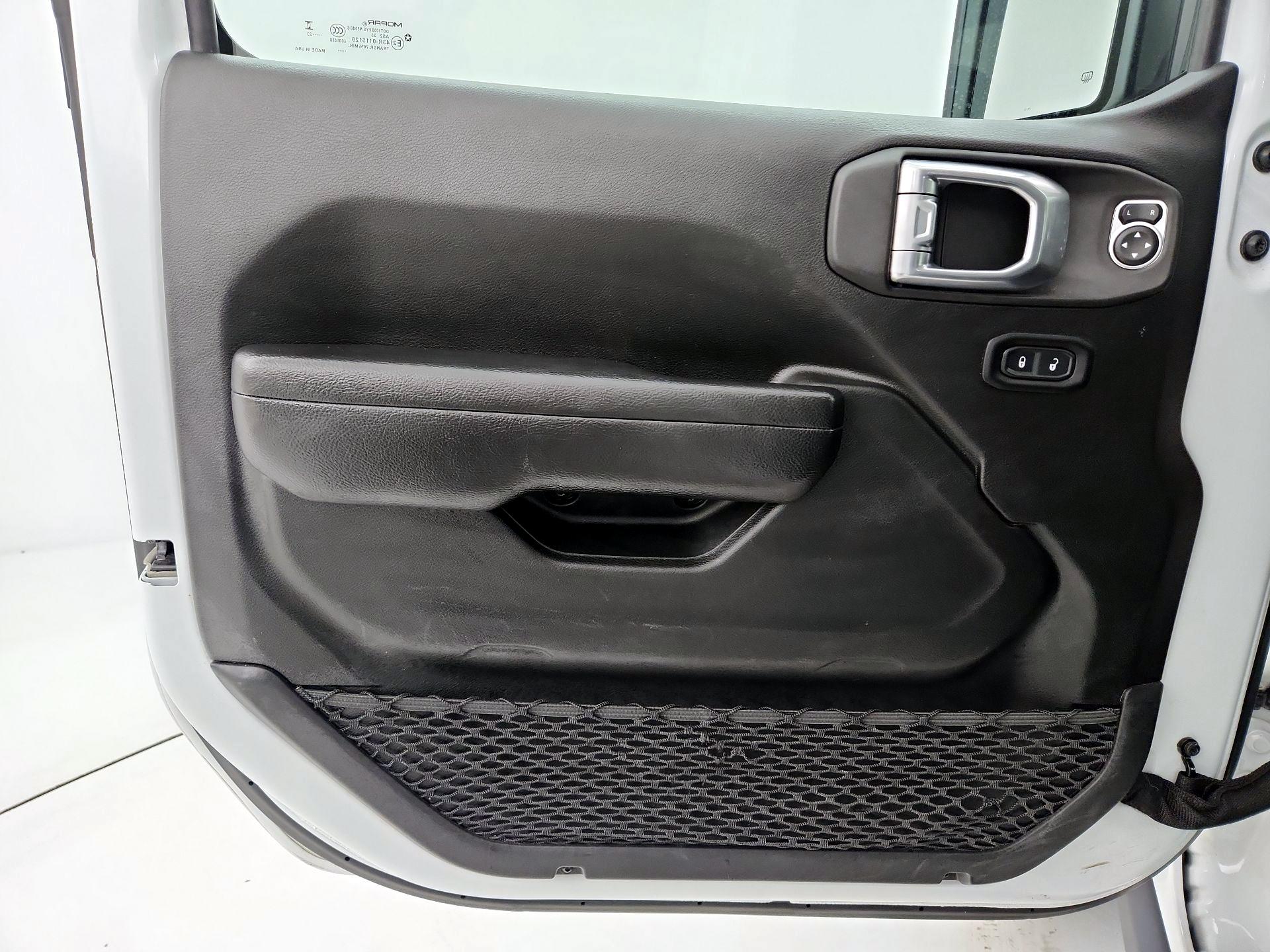 Thumbnail: 2023 Jeep Wrangler - 12