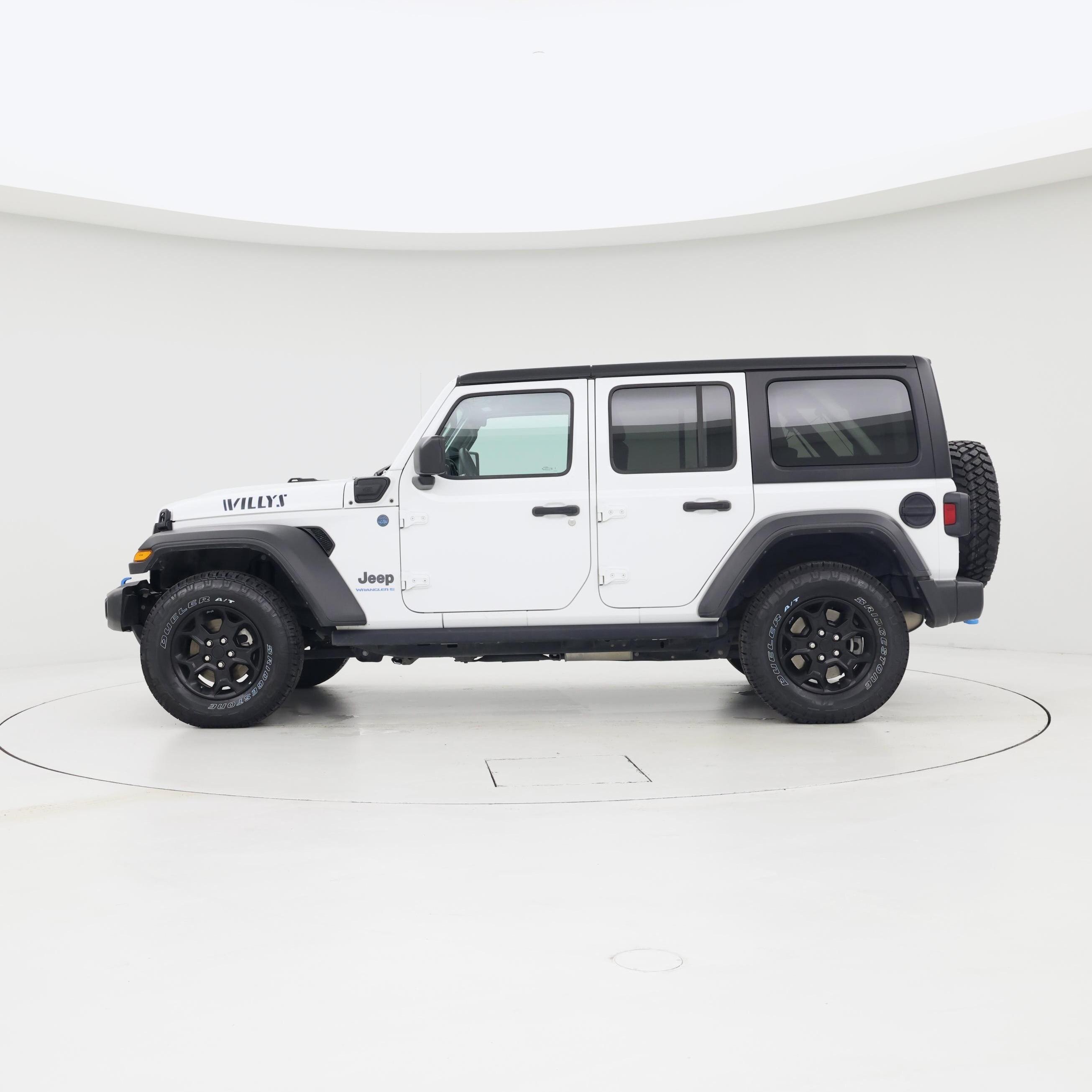 Thumbnail: 2023 Jeep Wrangler - 3