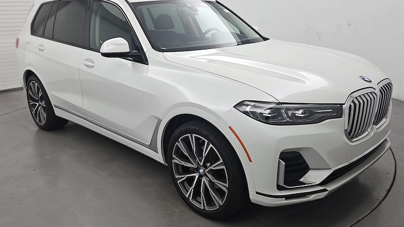 2022 BMW X7 xDrive40i Hero Image