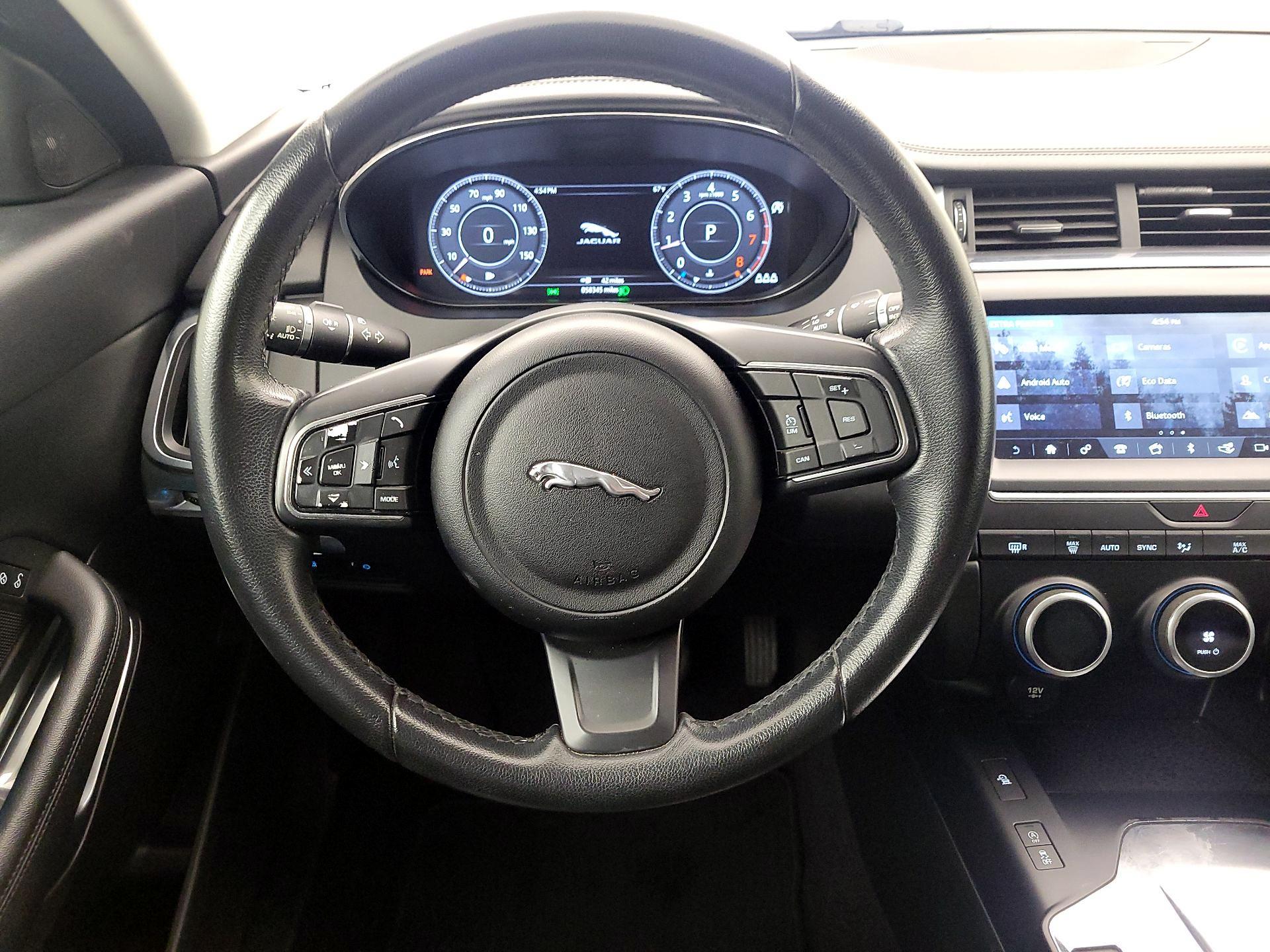 Thumbnail: 2020 Jaguar E-Pace - 10
