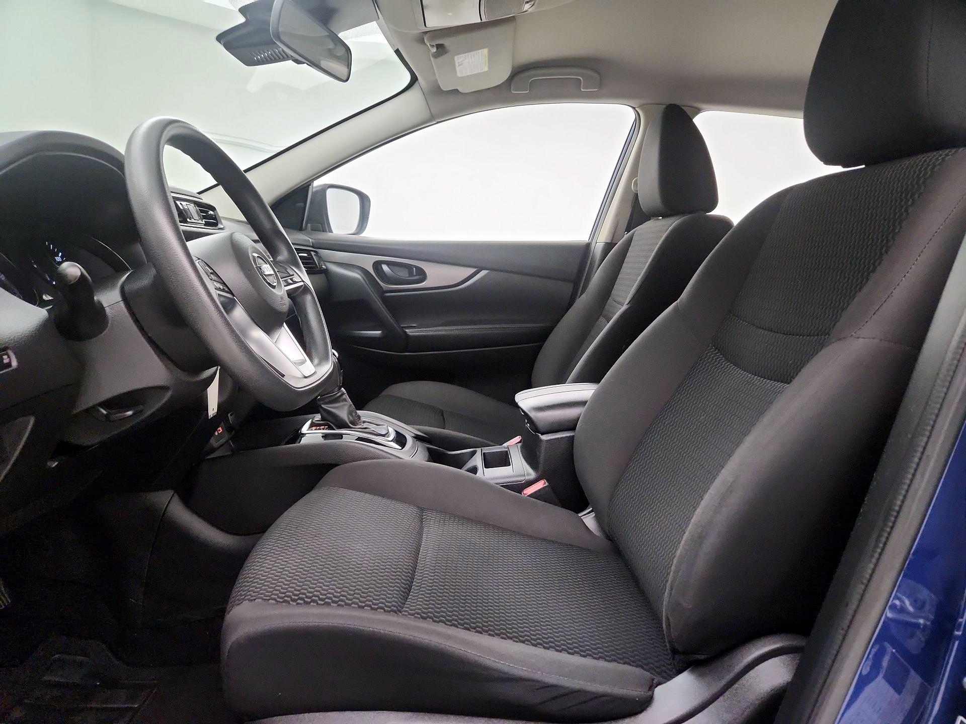 Thumbnail: 2021 Nissan Rogue Sport - 11