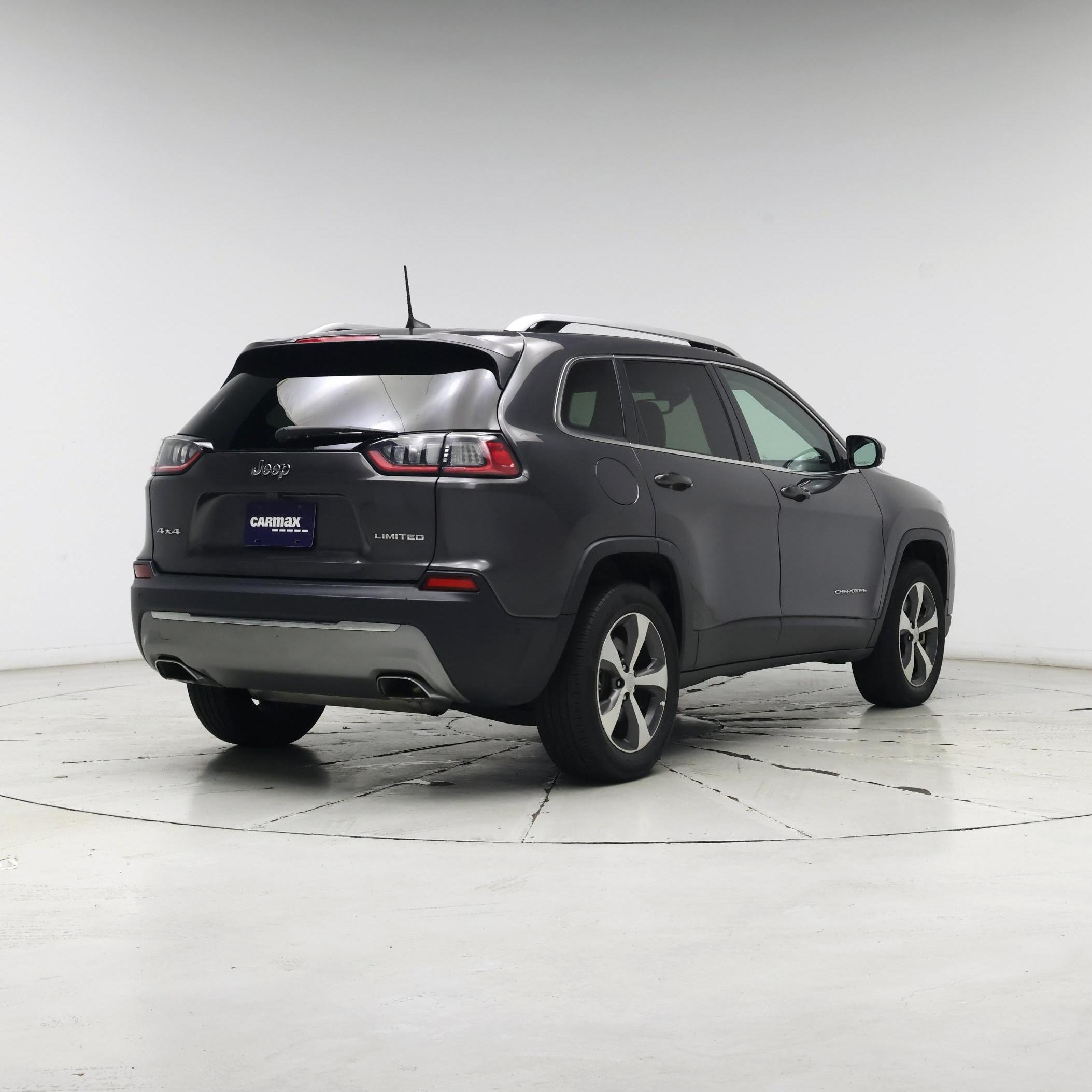 Thumbnail: 2021 Jeep Cherokee - 8
