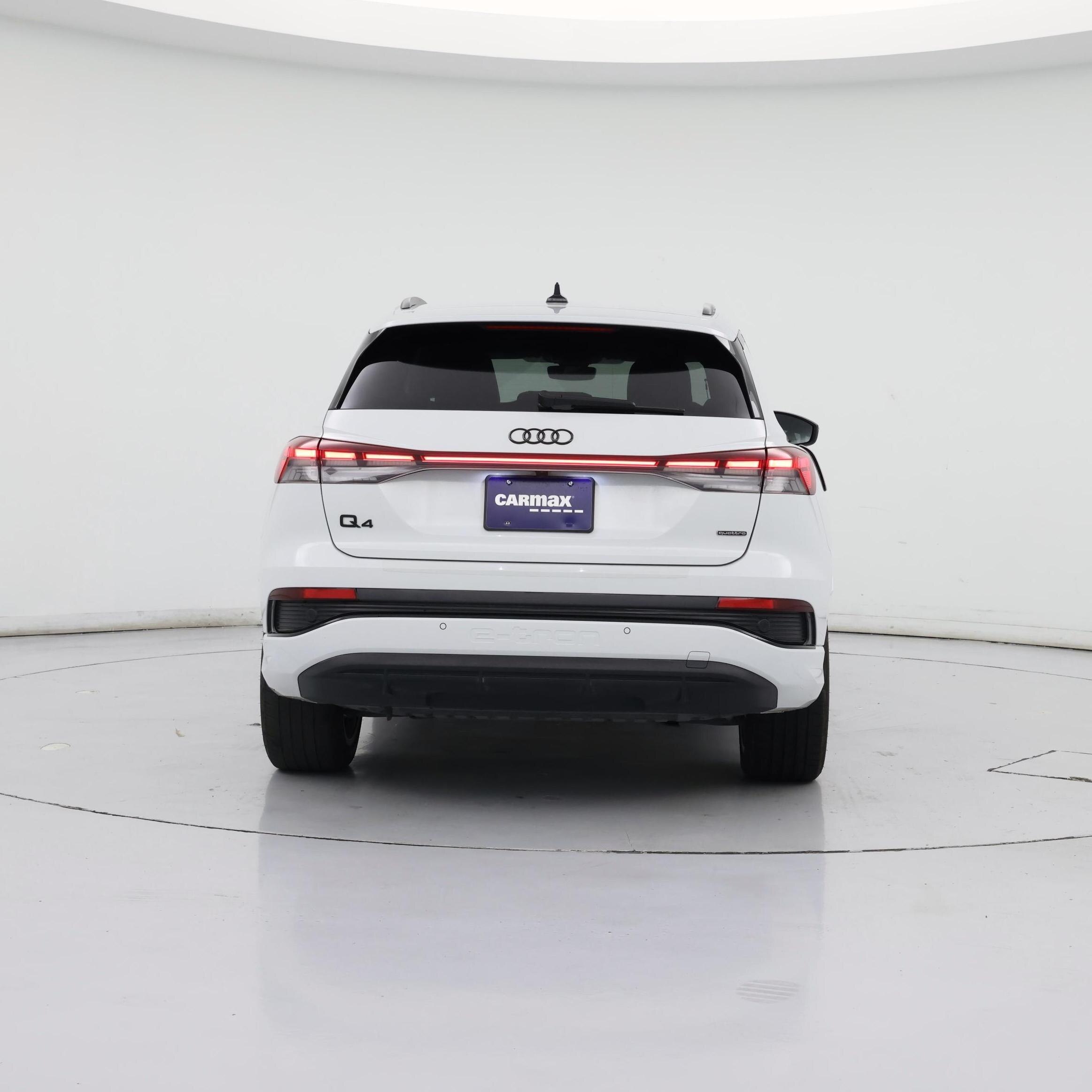 Thumbnail: 2022 Audi Q4 e-tron - 6