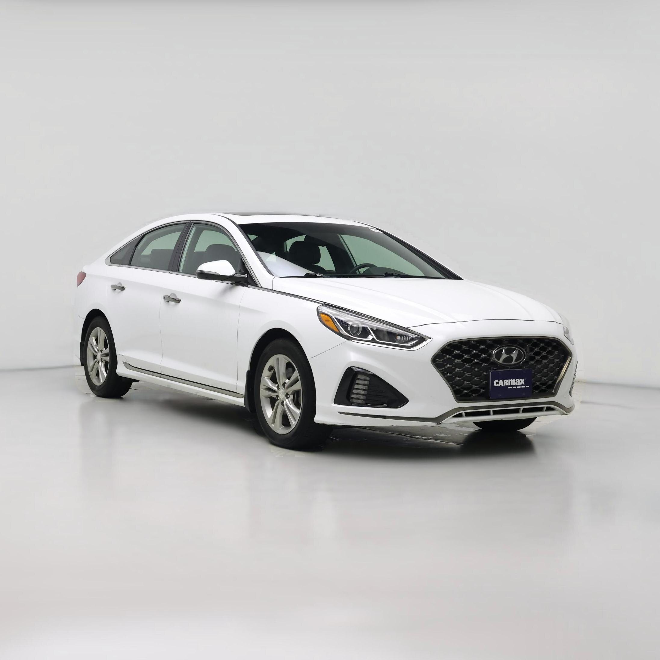 Thumbnail: 2019 Hyundai Sonata - 1