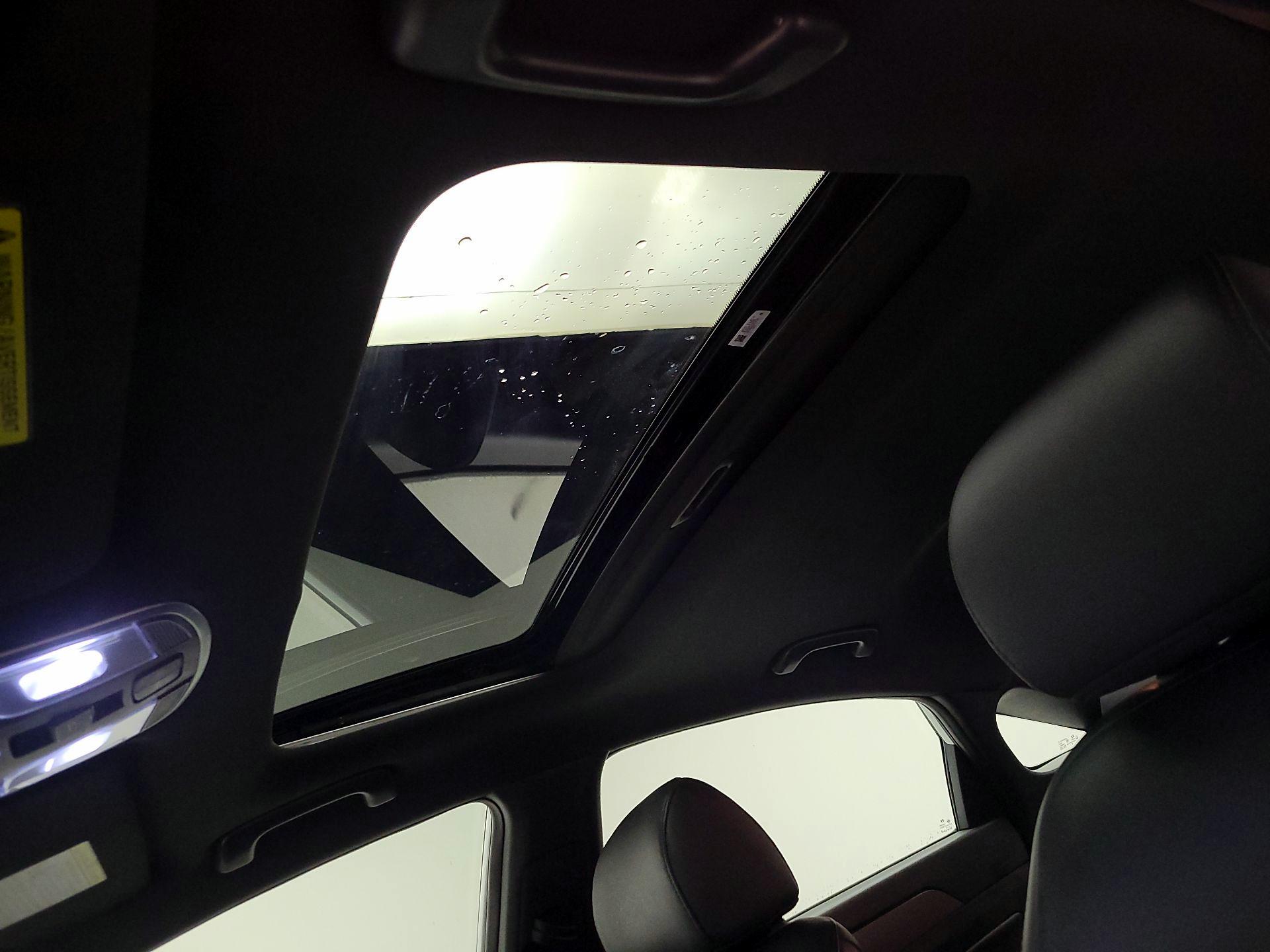Thumbnail: 2019 Hyundai Sonata - 18