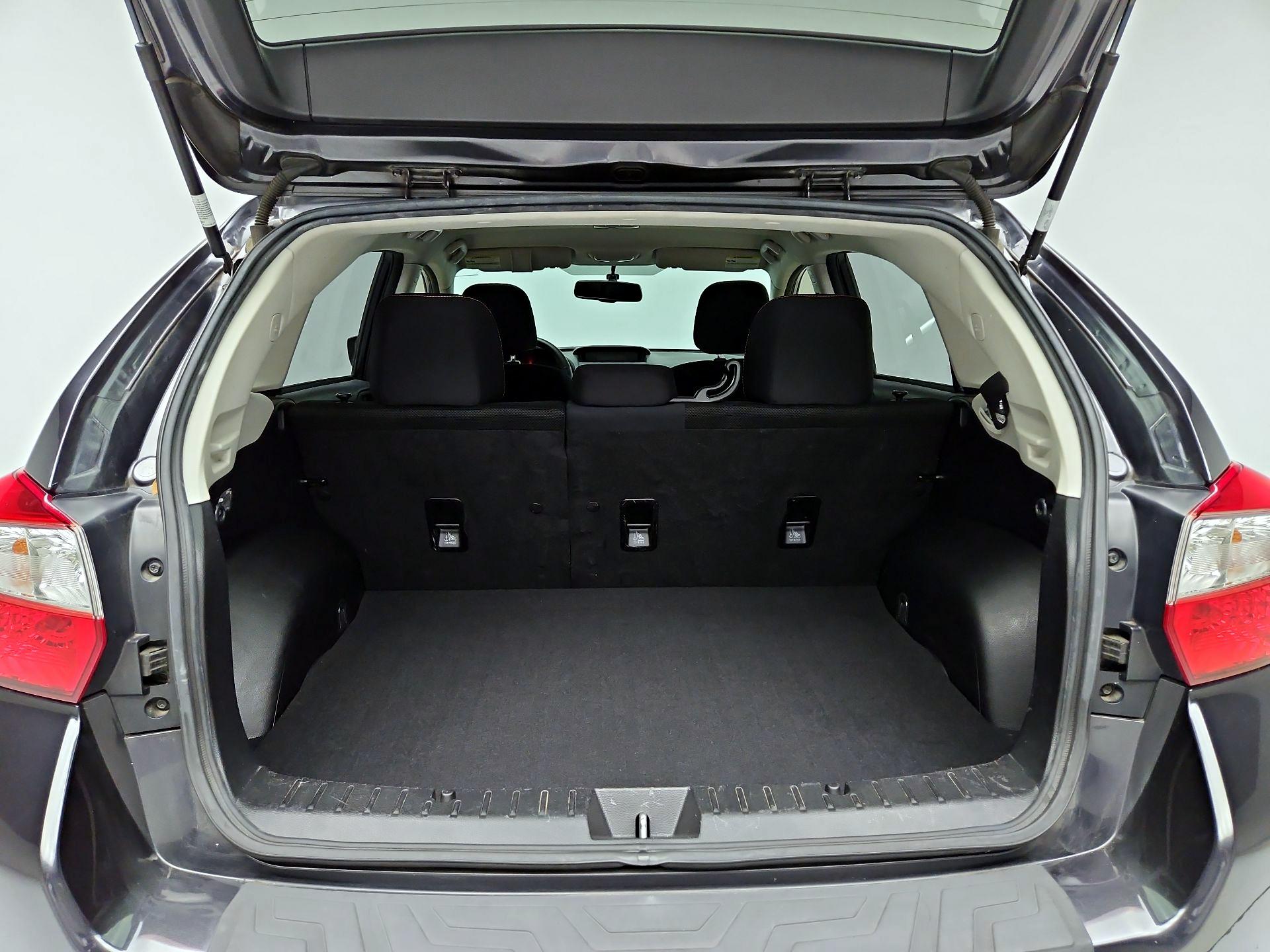Thumbnail: 2016 Subaru XV Crosstrek - 20