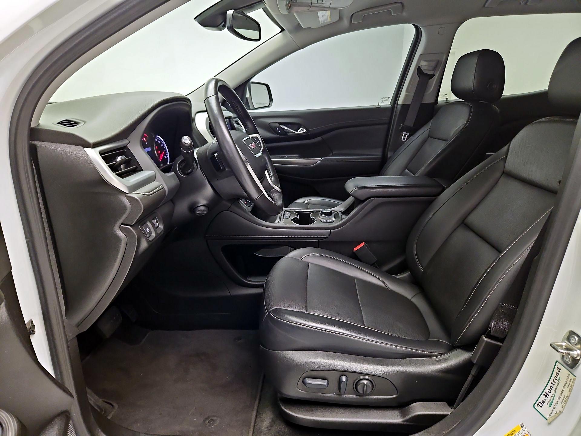 Thumbnail: 2022 GMC Acadia - 11