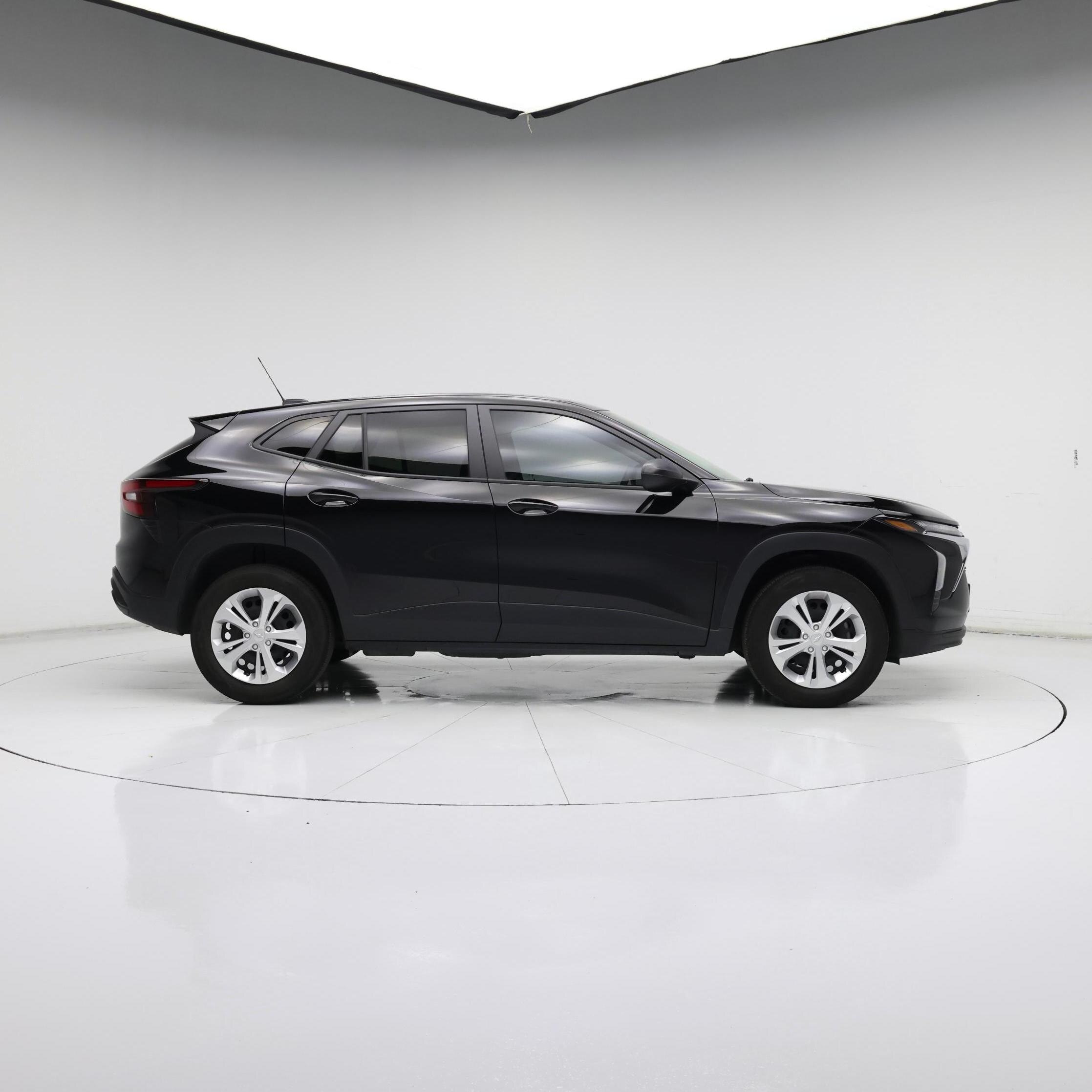 Thumbnail: 2024 Chevrolet Trax - 7
