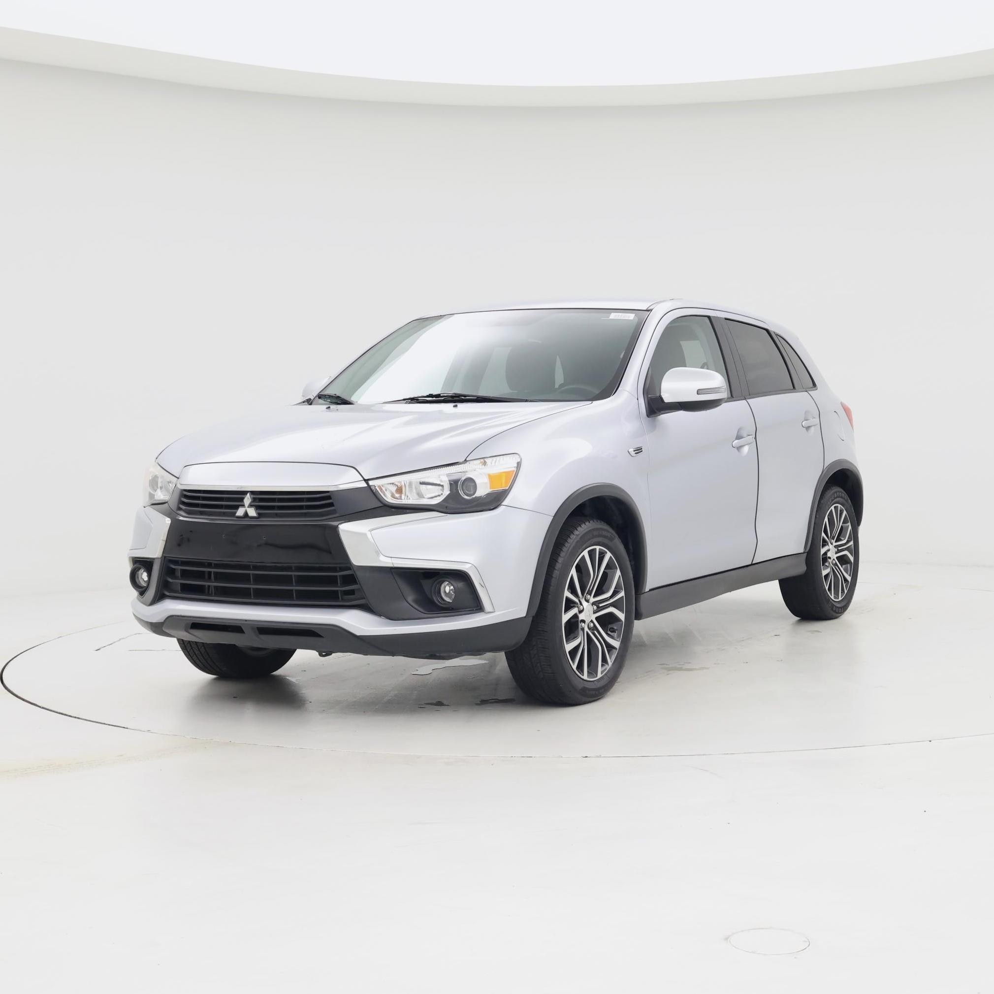 Thumbnail: 2017 Mitsubishi Outlander Sport - 4