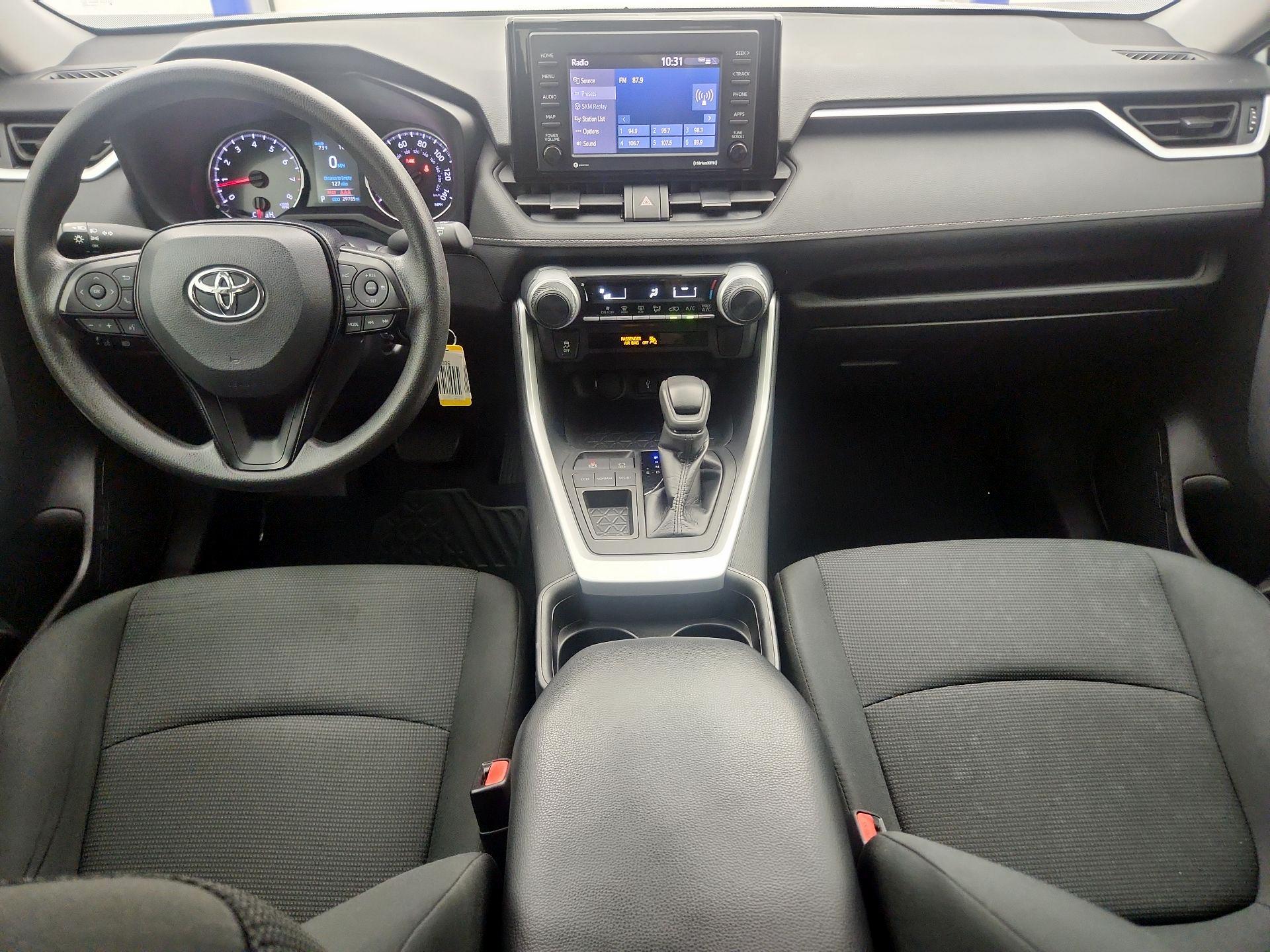 Thumbnail: 2021 Toyota RAV4 - 9