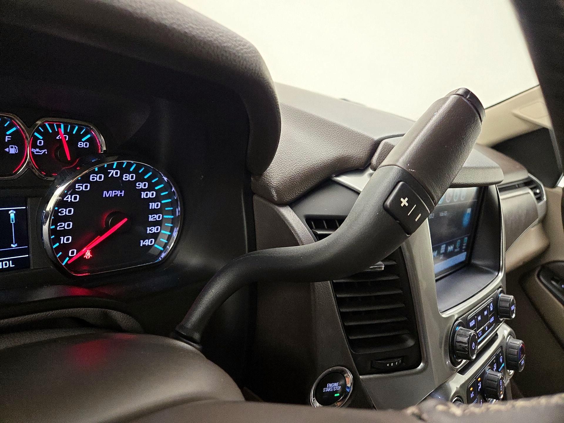Thumbnail: 2019 Chevrolet Suburban - 17
