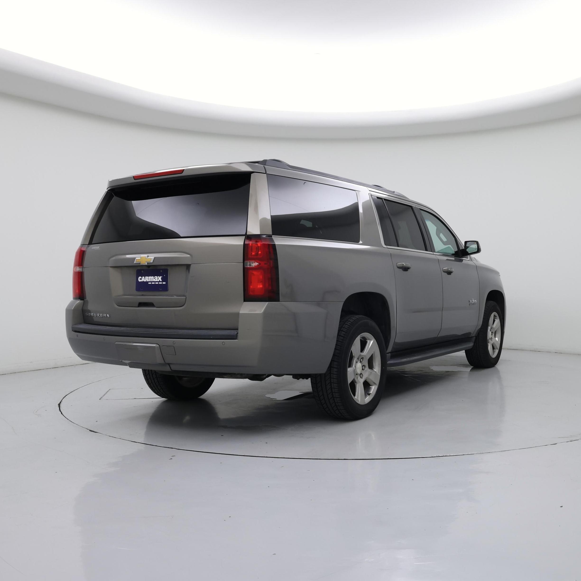 Thumbnail: 2019 Chevrolet Suburban - 8