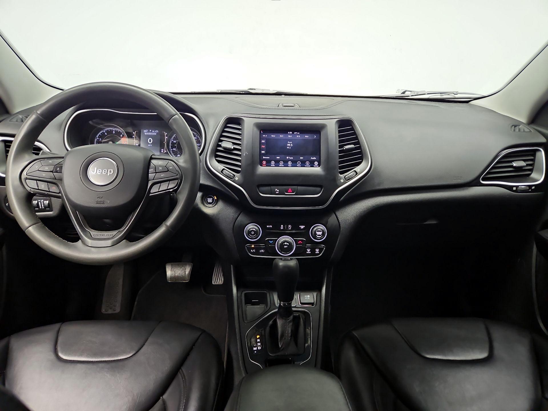 Thumbnail: 2020 Jeep Cherokee - 9