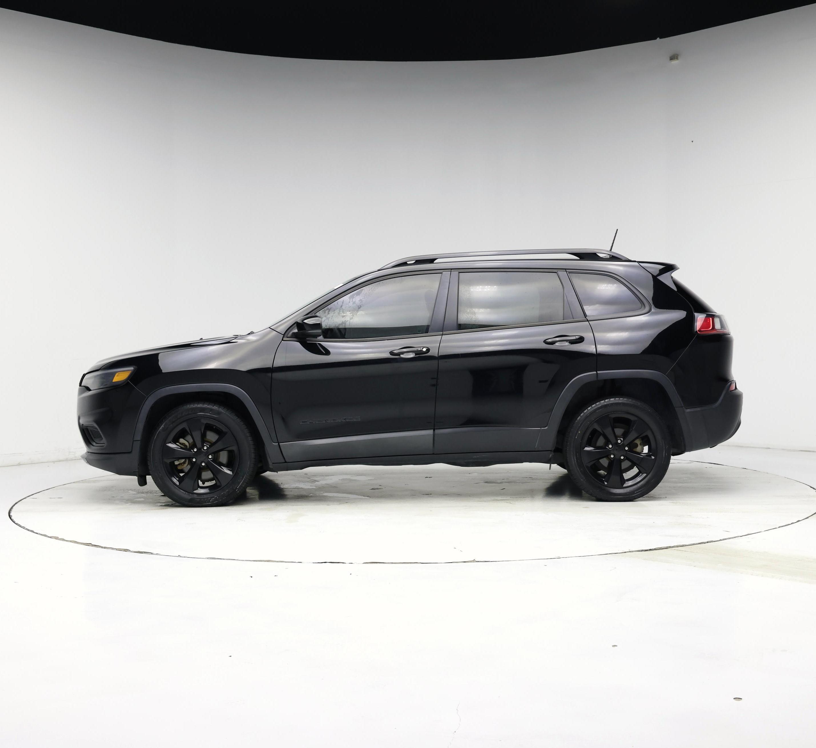 Thumbnail: 2020 Jeep Cherokee - 3